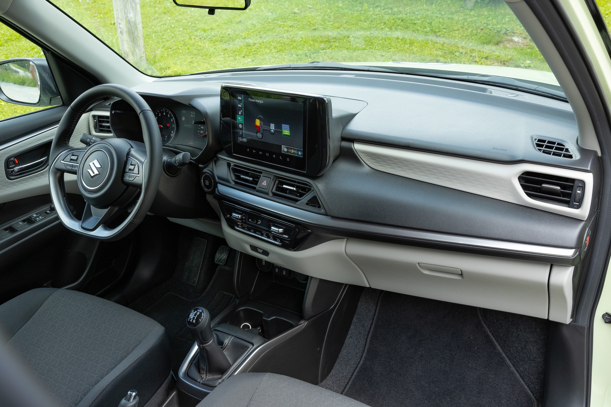 Swift Hybrid 1.2 TOP 4WD