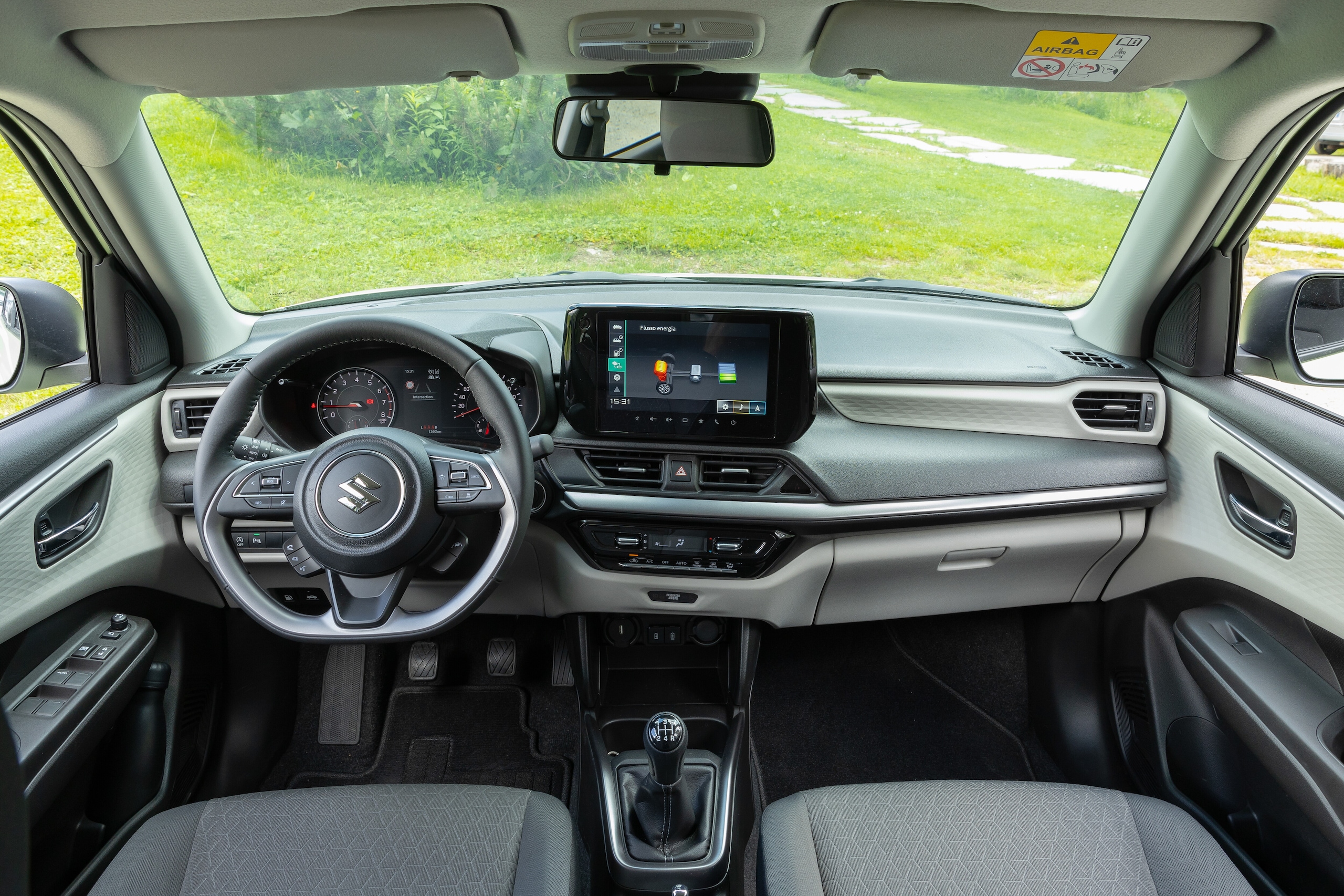 Swift Hybrid 1.2 TOP 4WD