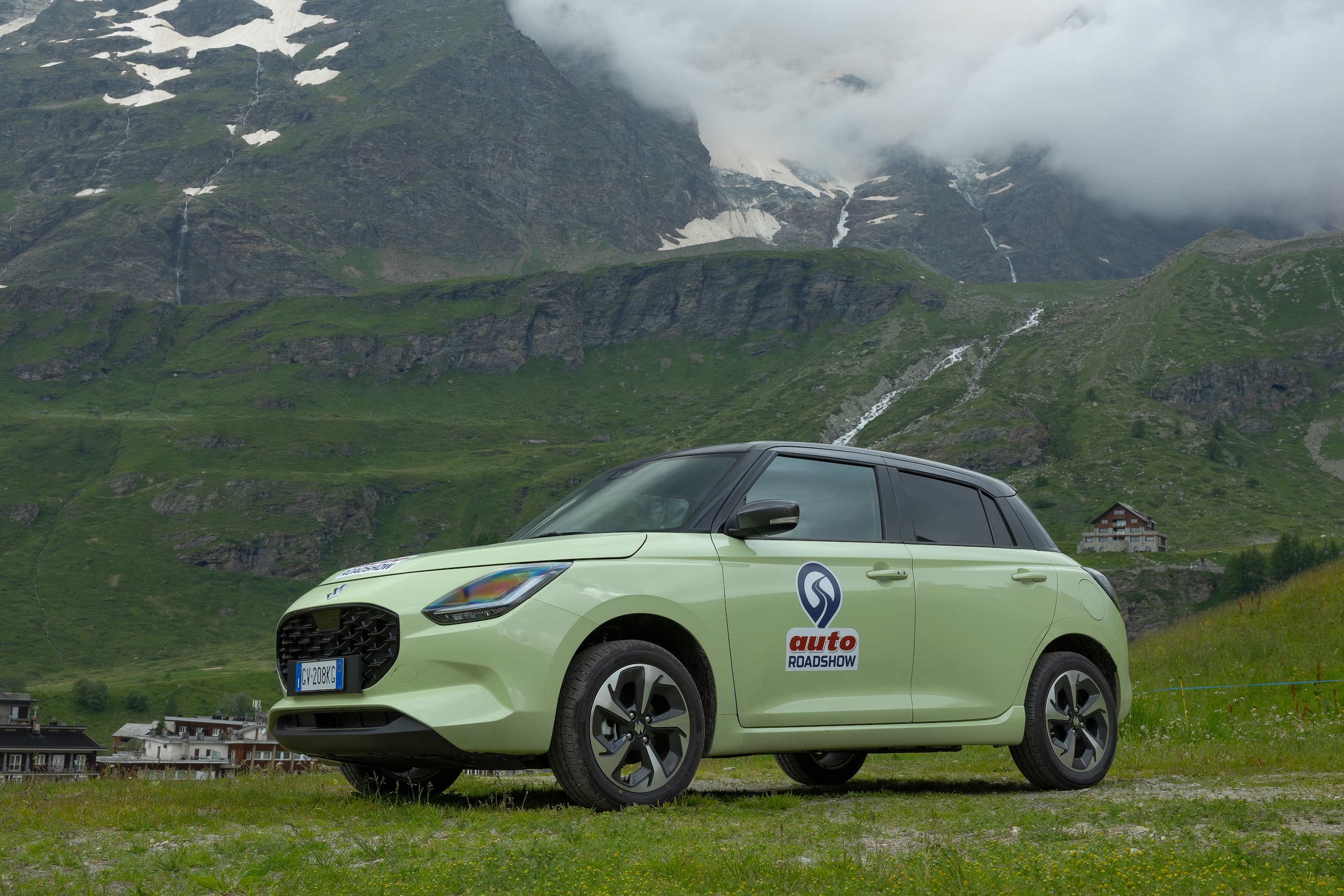 Swift Hybrid 1.2 TOP 4WD
