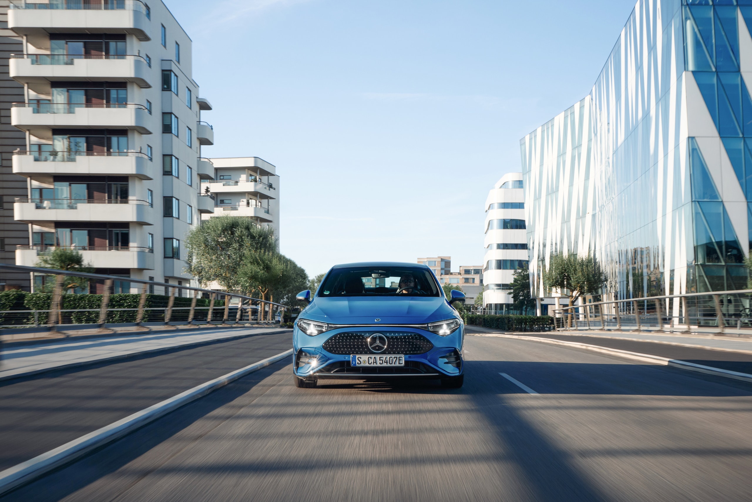 Mercedes CLA, le foto del test