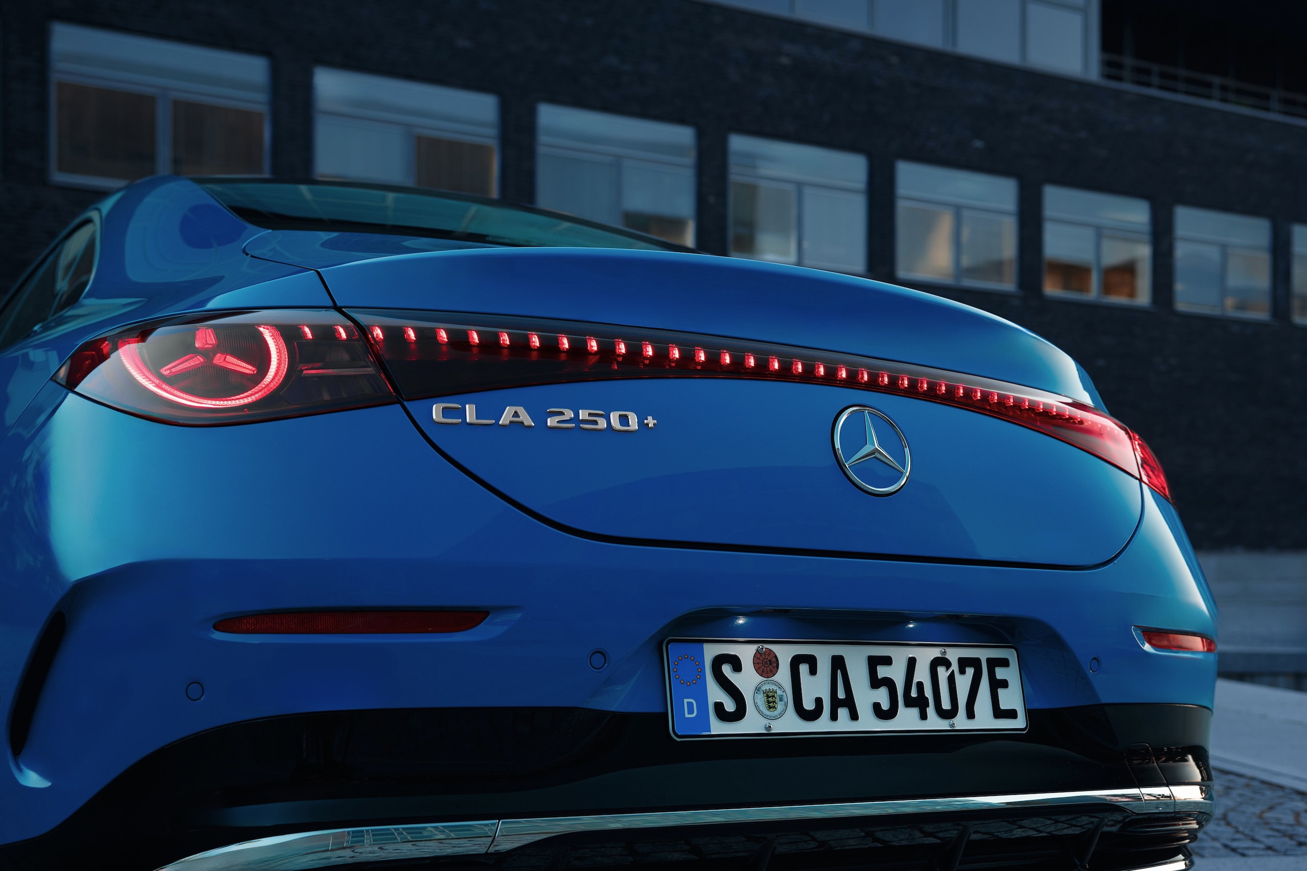 Mercedes CLA, le foto del test