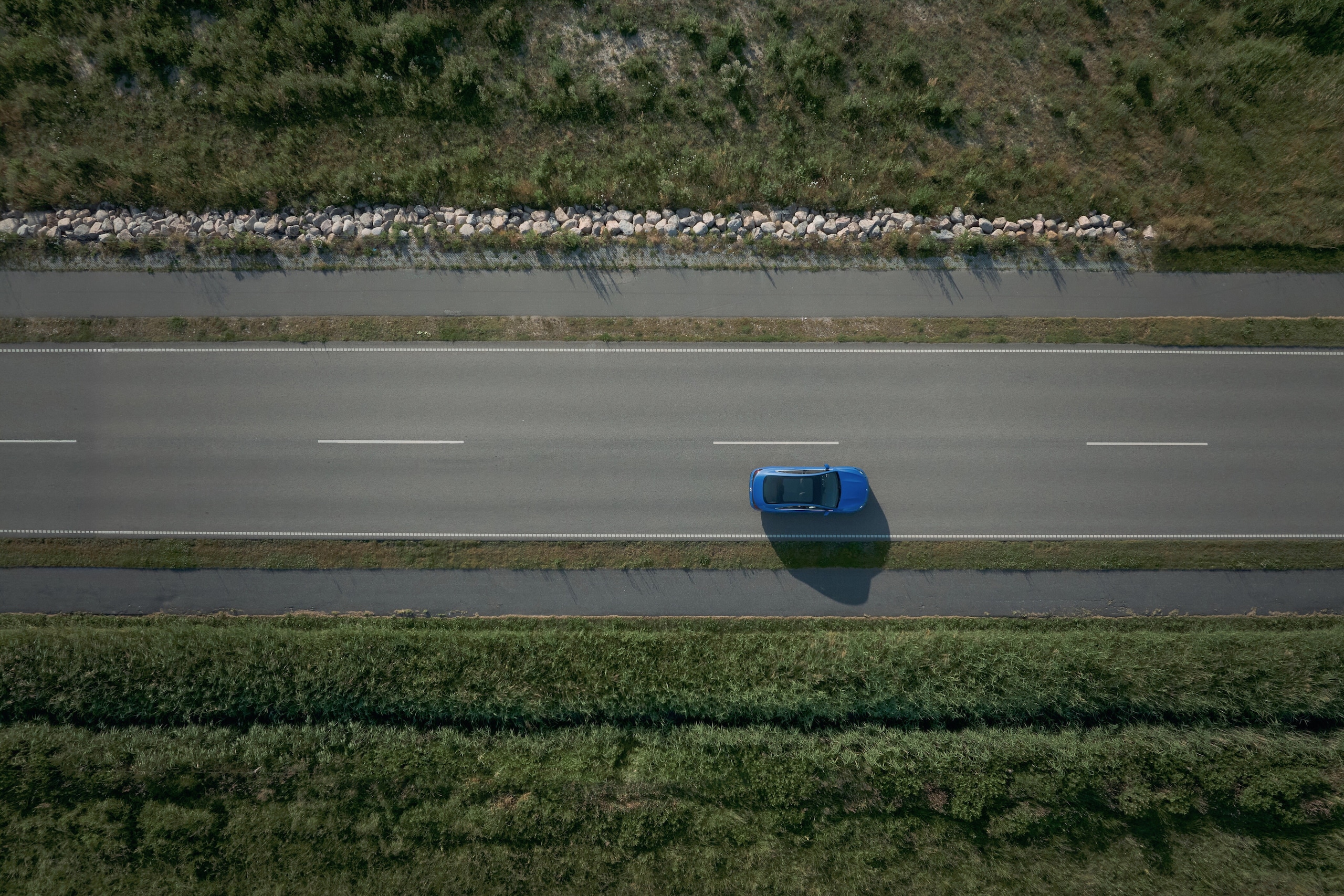 Mercedes CLA, le foto del test
