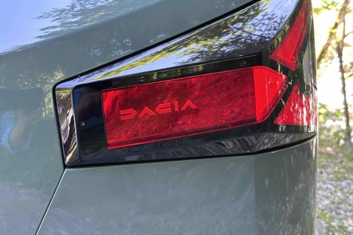 Dacia Duster: SUV per tutti, accessibile e senza inutili esagerazioni