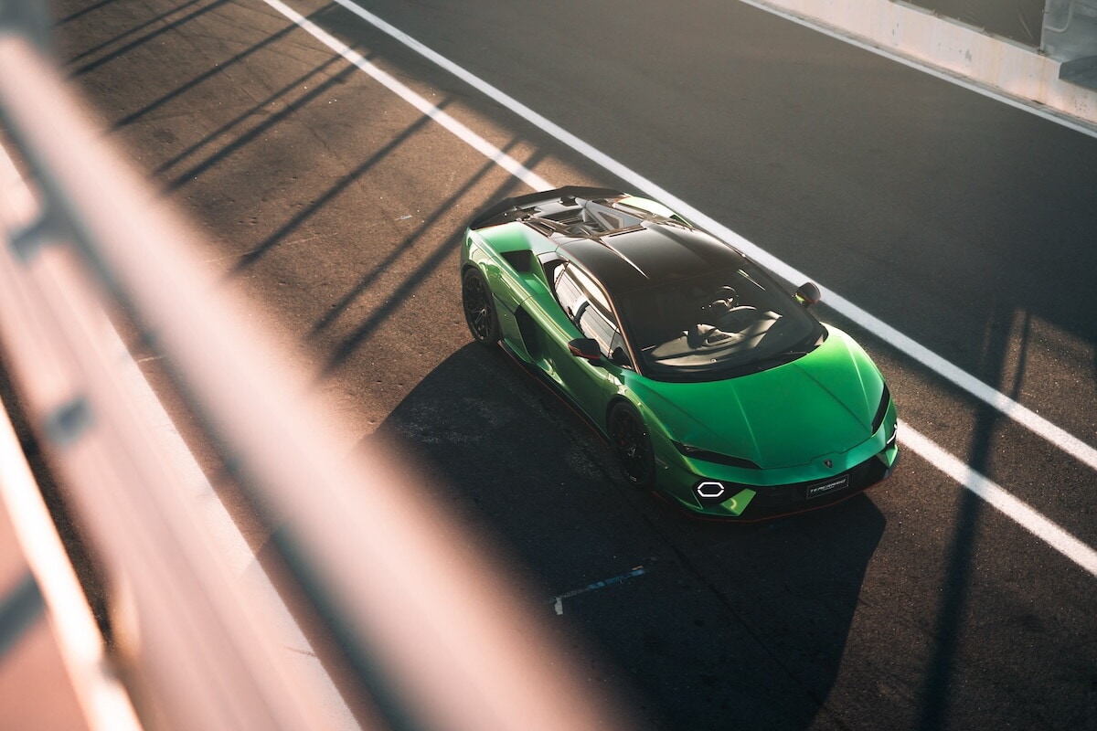 Lamborghini Temerario, la supercar ibrida in pista