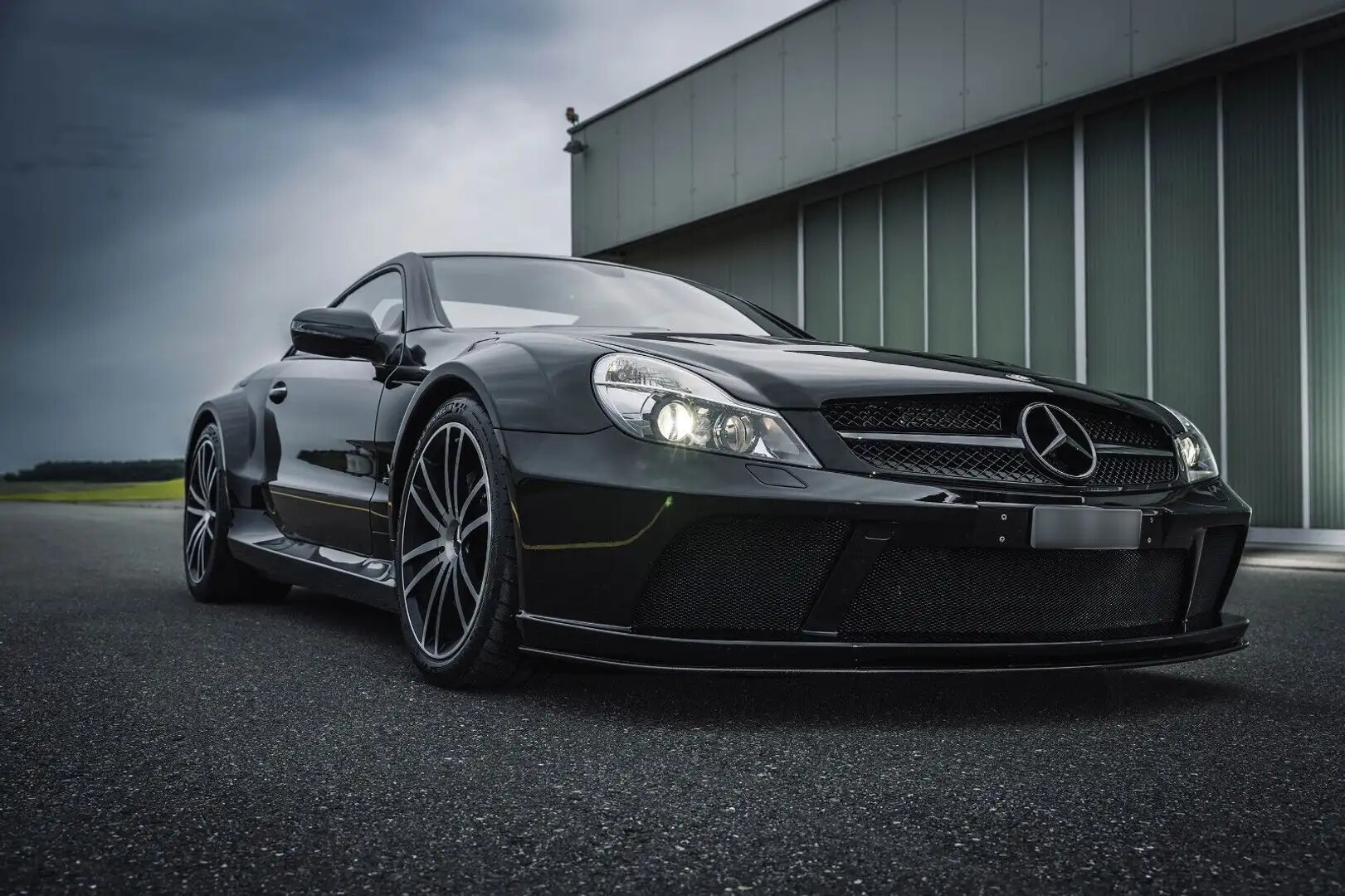 La Mercedes SL 65 AMG Black Series appartenuta a Toto Wolff è in vendita