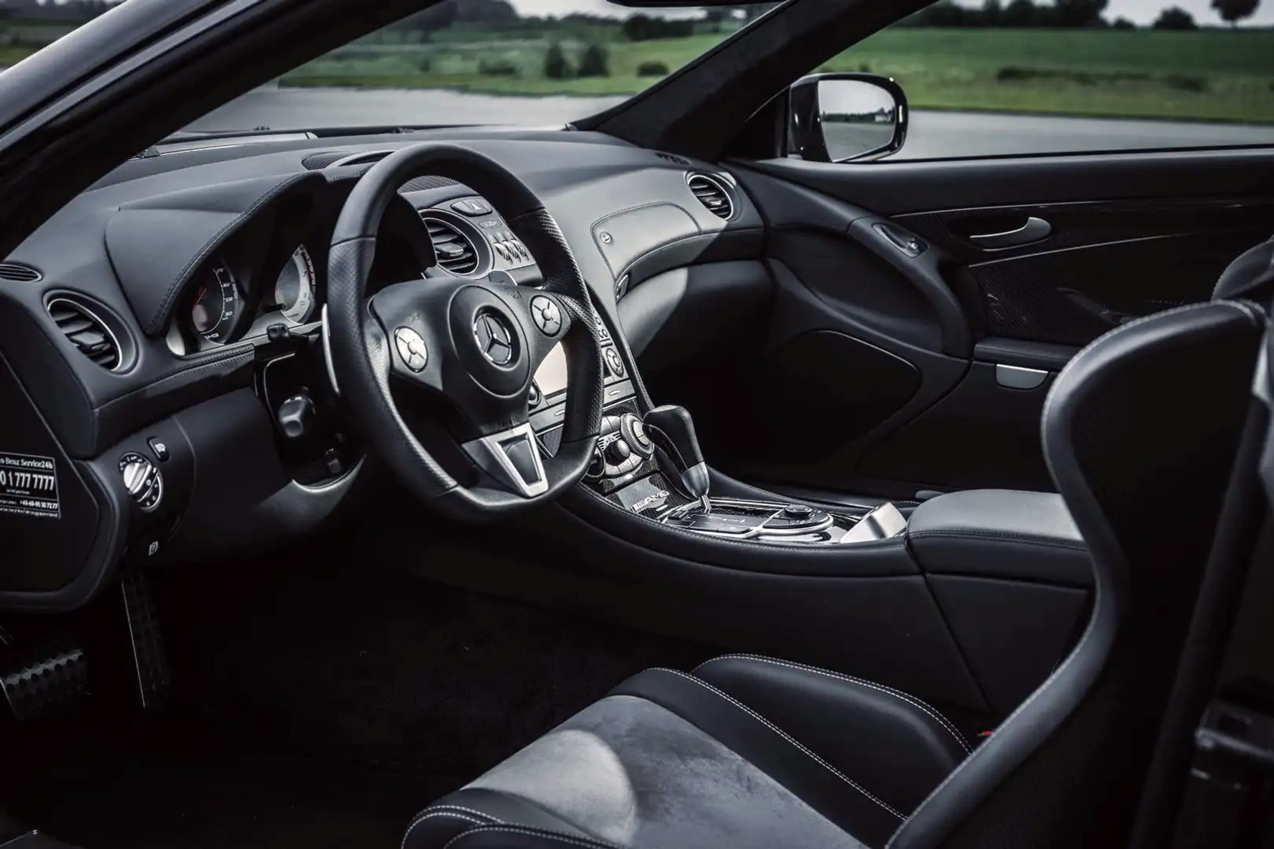 La Mercedes SL 65 AMG Black Series appartenuta a Toto Wolff è in vendita