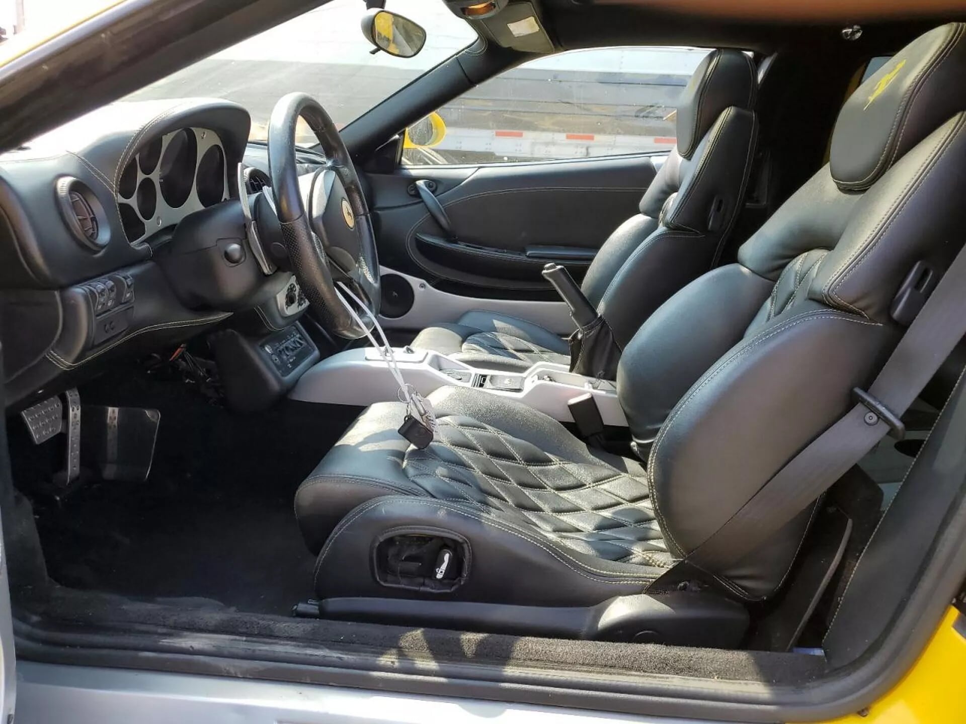 Le foto della Ferrari 360 Modena Limousine
