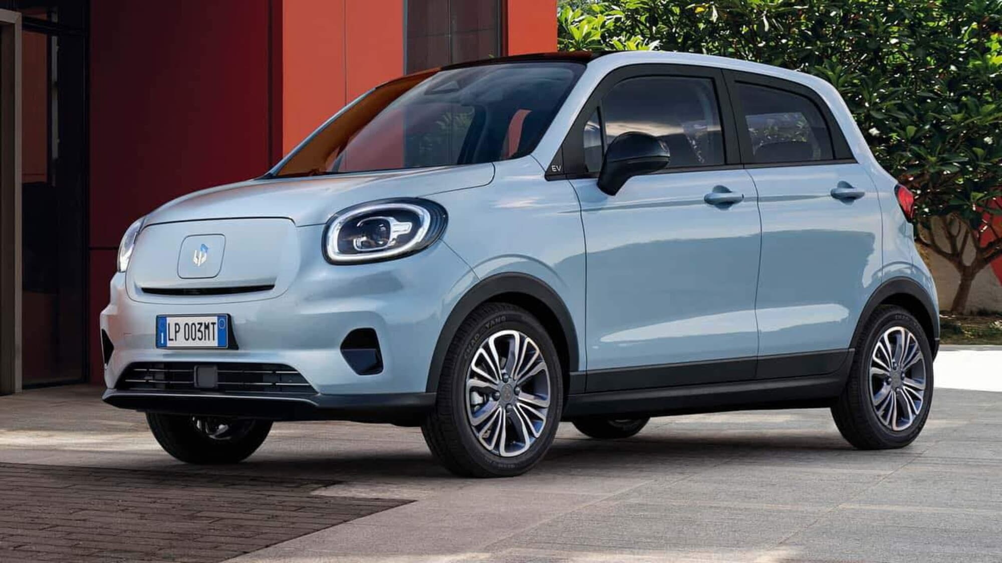 Leapmotor T03 conquista l’Italia: è l’auto elettrica più venduta