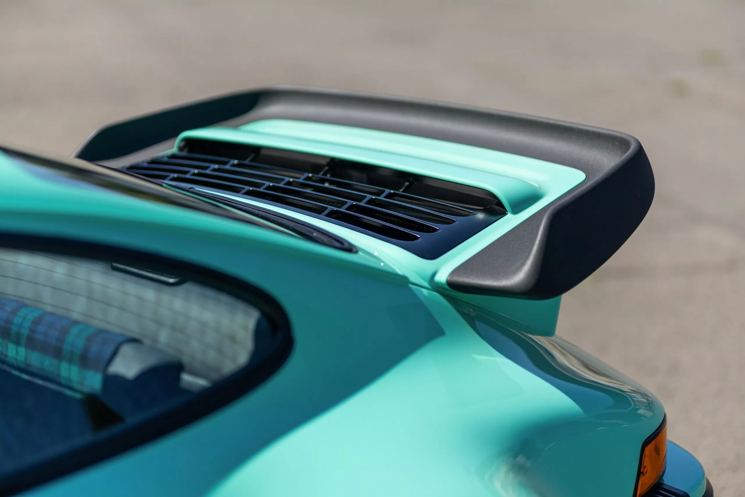  Le foto della Porsche 911 TAG Turbo by Lanzante