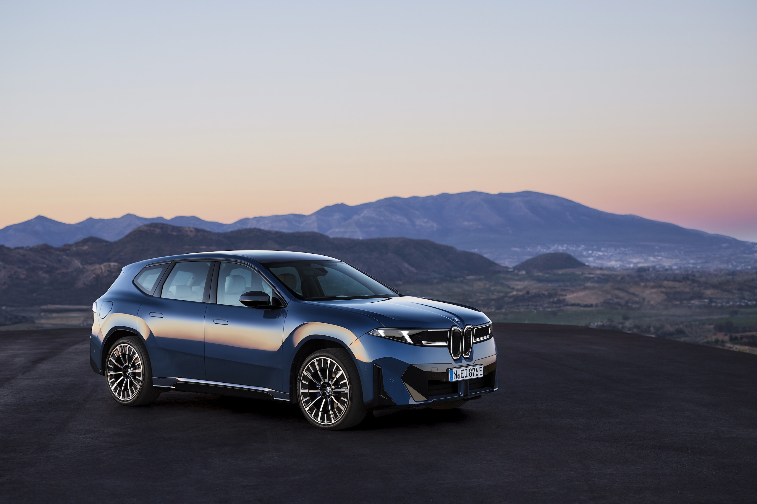 BMW iX3