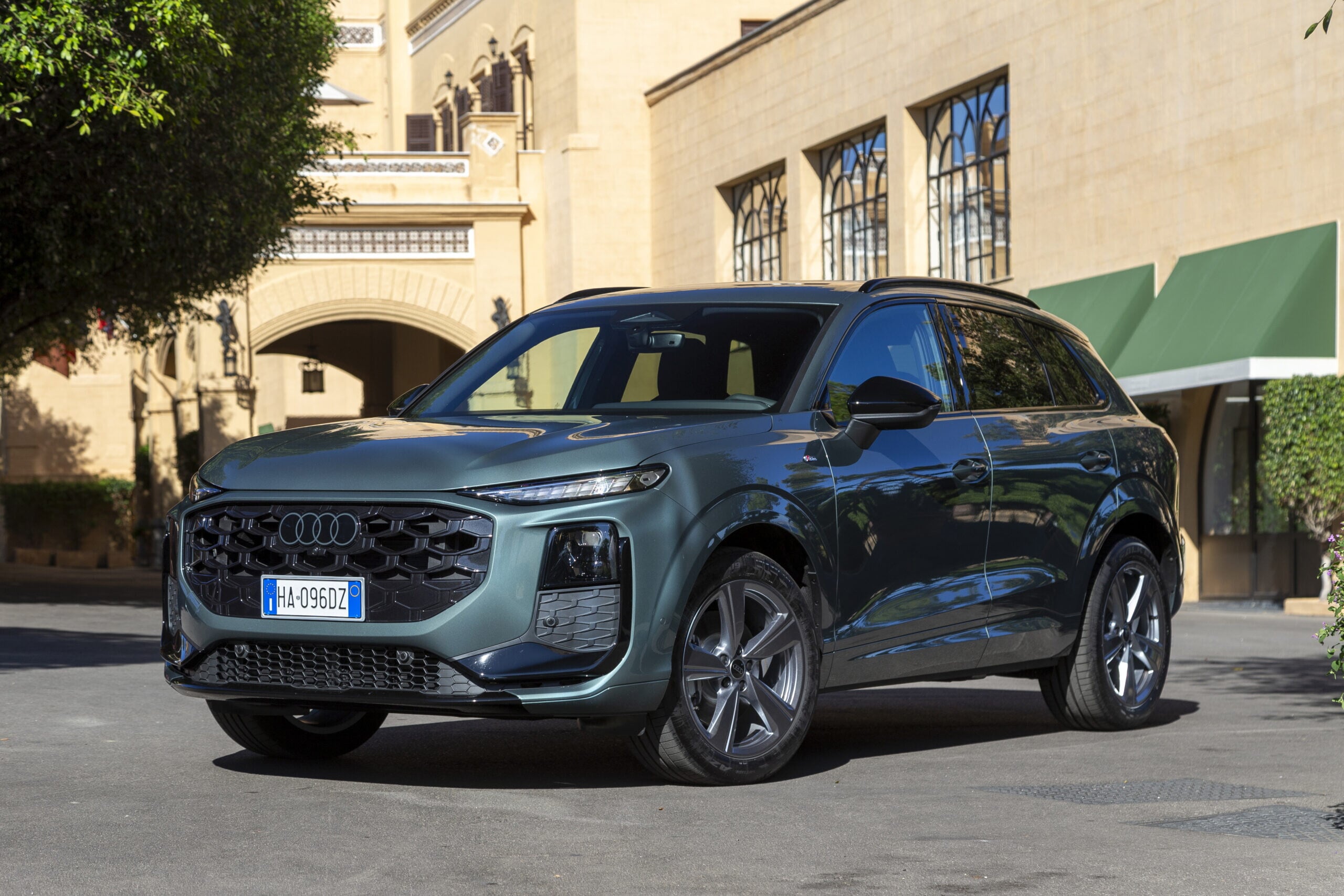 Audi Q3 2025, il nuovo Suv best seller di Ingolstadt