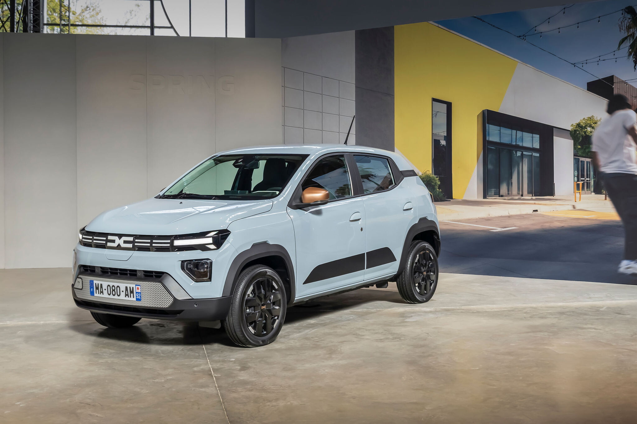 Dacia Spring 2026, l'elettrica tascabile si aggiorna