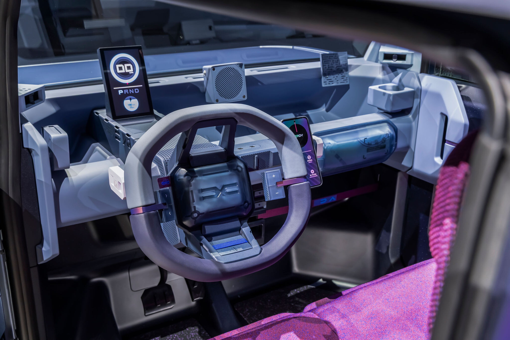 Dacia Hipster Concept, la microcar del futuro prossimo