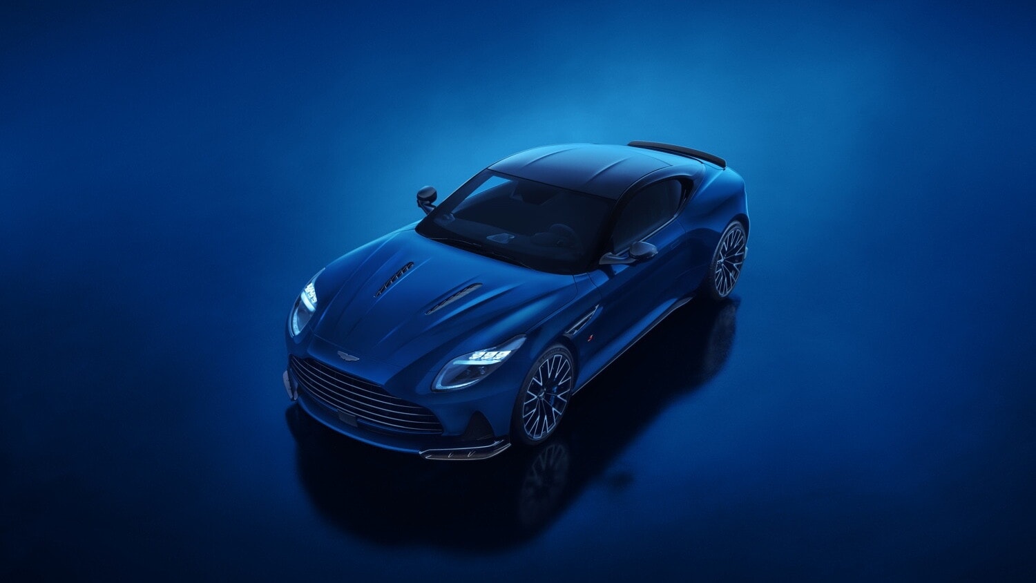 Aston Martin DB12 S