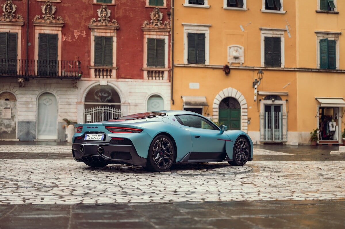 Maserati MCPura e MCPura Cielo su strada