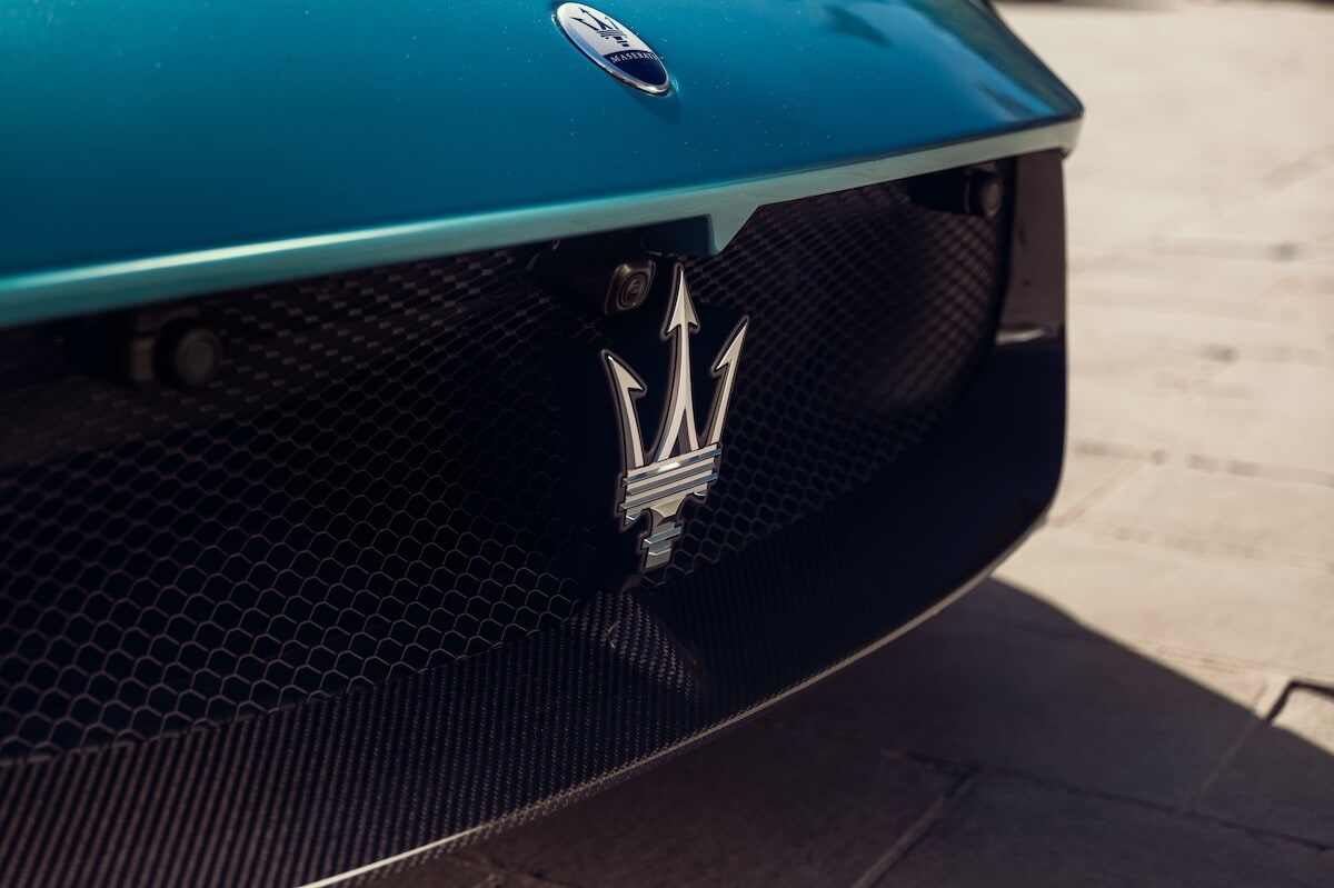 Maserati MCPura e MCPura Cielo su strada
