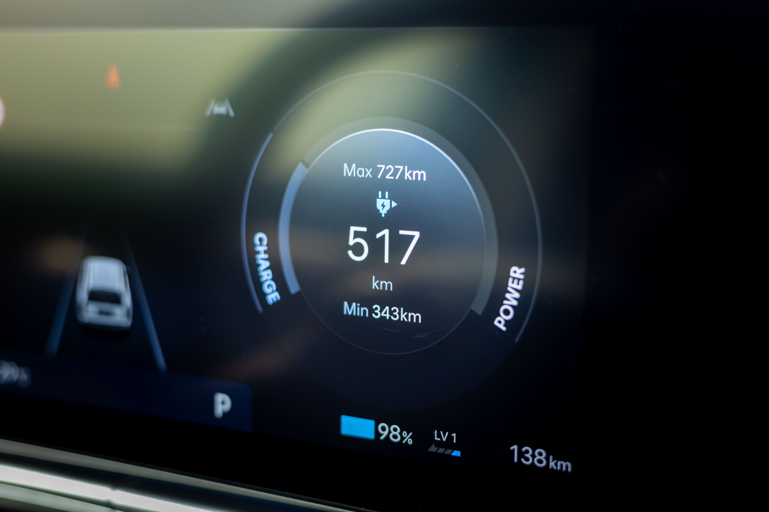 Hyundai Ioniq 9, l'ammiraglia elettrica su strada