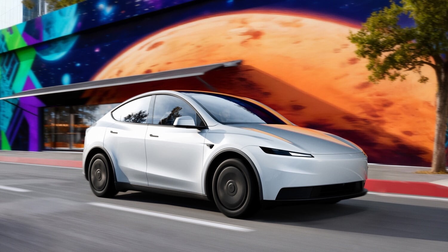 Tesla Model Y Standard, l'alternativa alla Premium