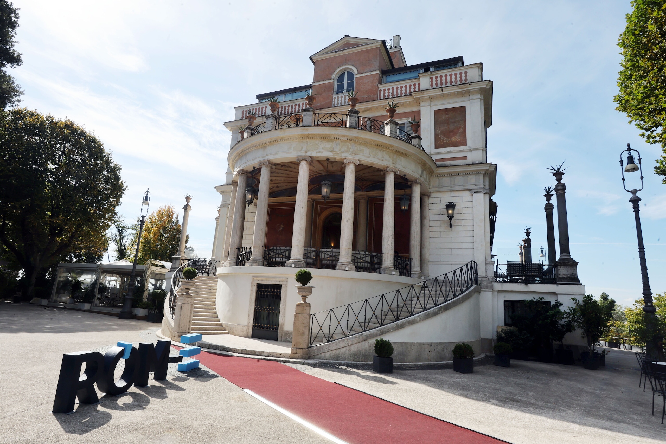 Rom-E, il convegno