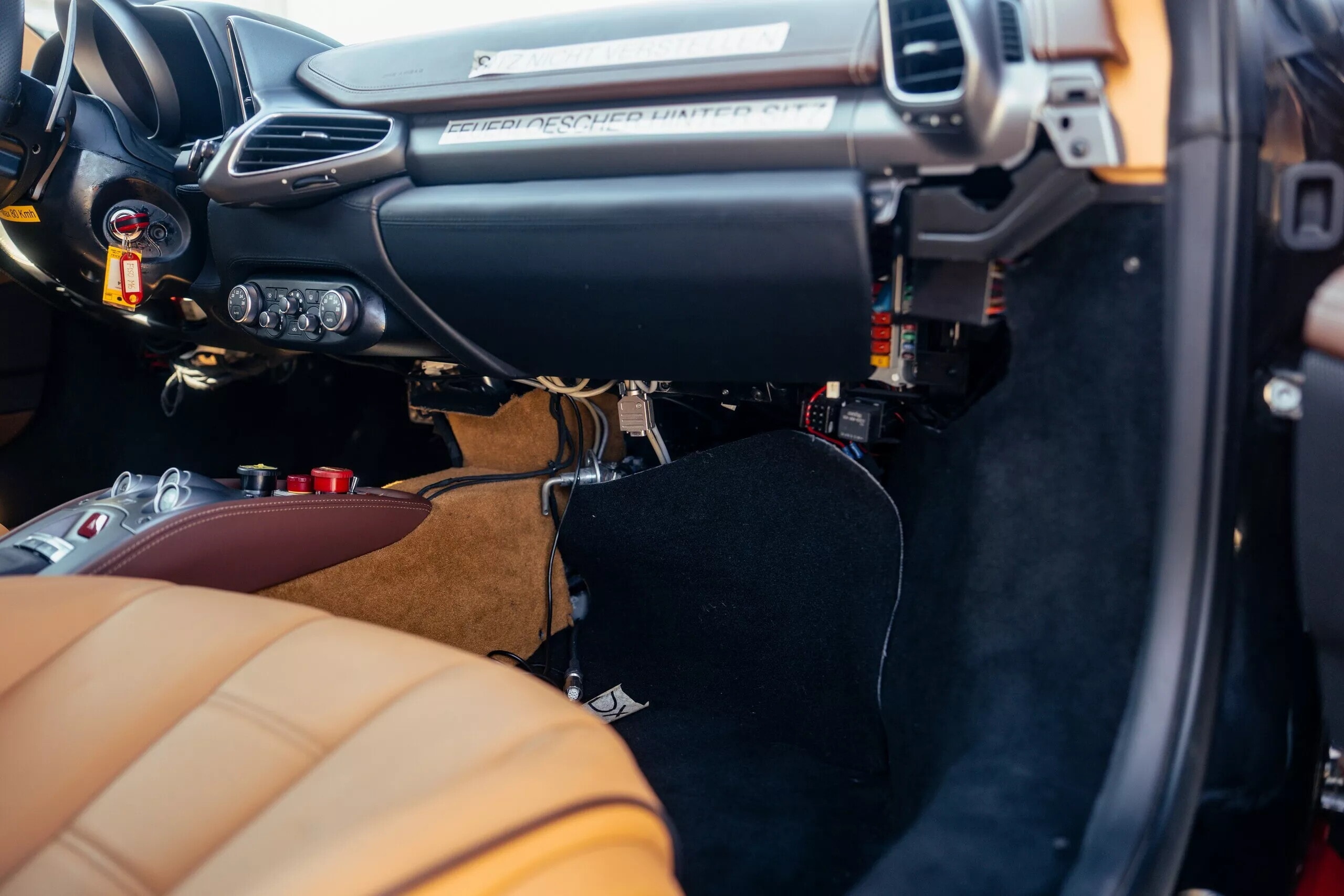 Ferrari M6, il prototipo LaFerrari su base 458 Italia