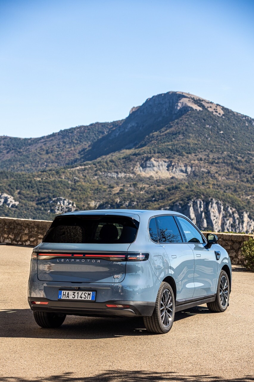 Leapmotor B10, il Suv dal prezzo speciale su strada