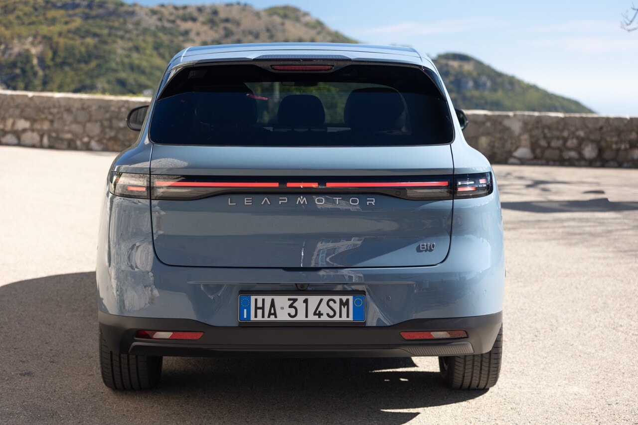 Leapmotor B10, il Suv dal prezzo speciale su strada