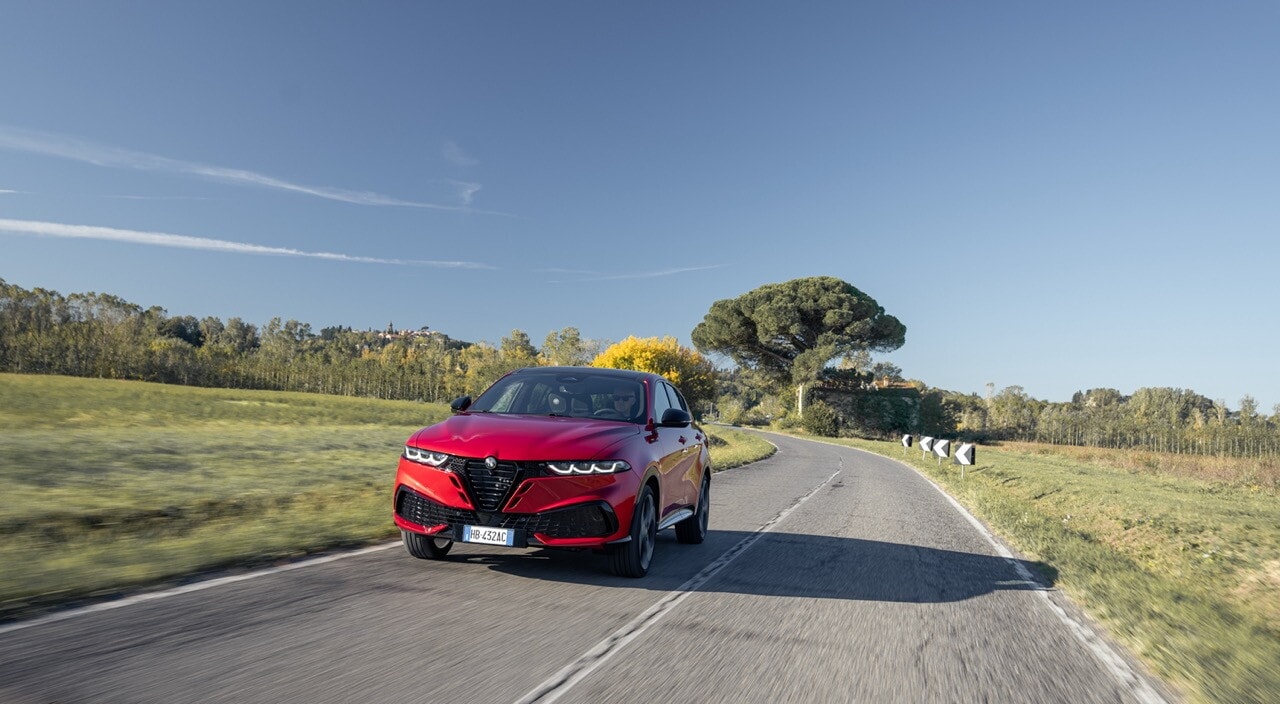 Alfa Romeo Tonale facelift su strada