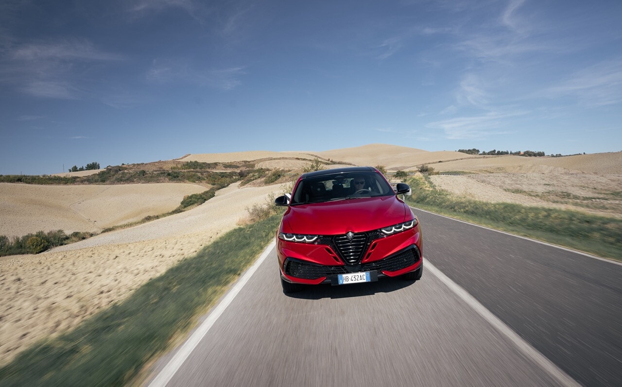 Alfa Romeo Tonale facelift su strada