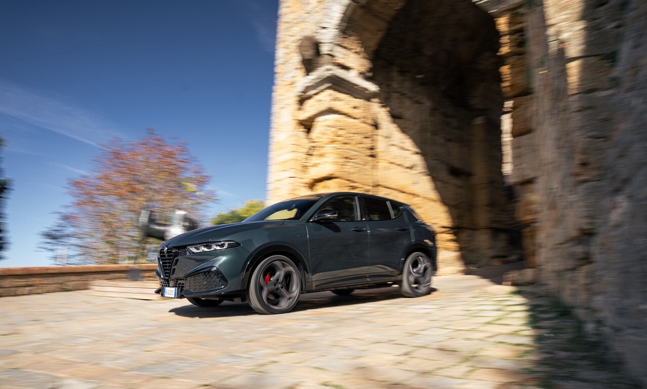 Alfa Romeo Tonale facelift su strada