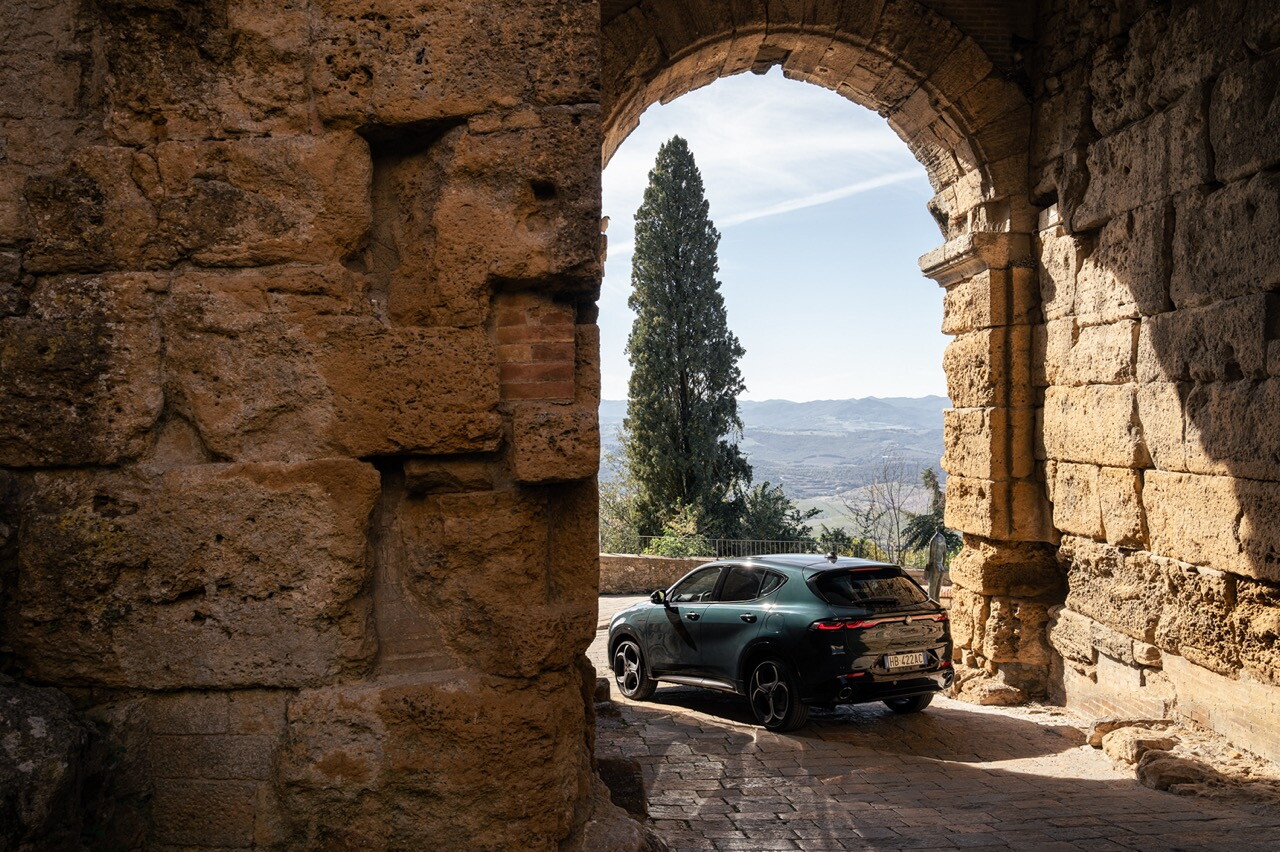 Alfa Romeo Tonale facelift su strada
