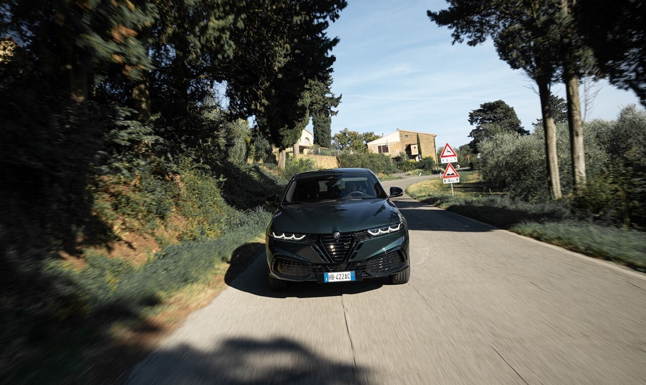 Alfa Romeo Tonale facelift su strada