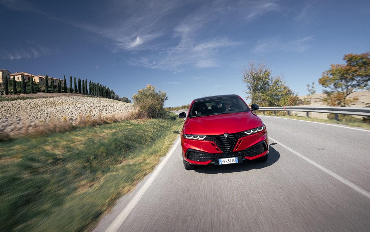 Alfa Romeo Tonale facelift su strada