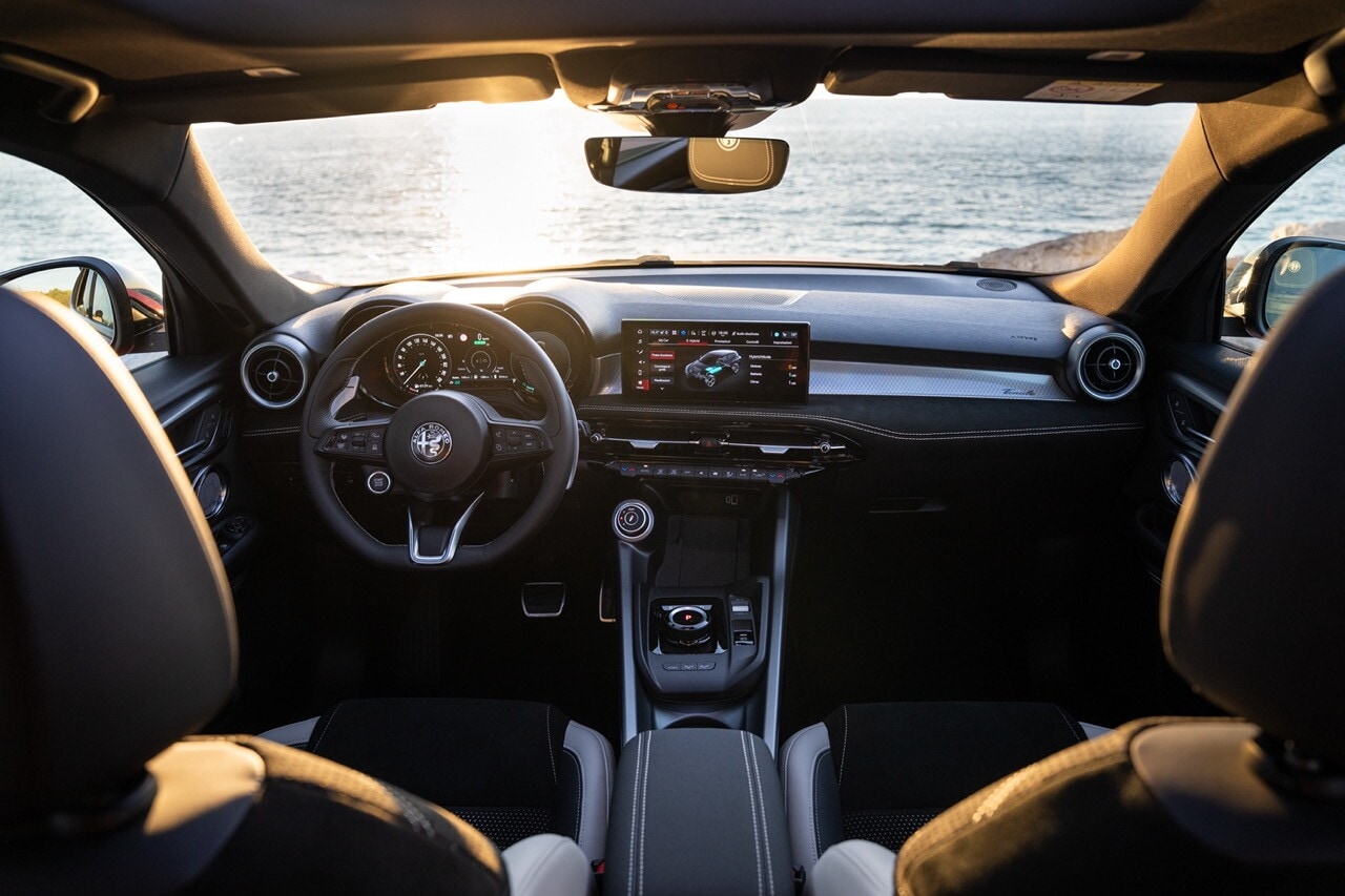 Alfa Romeo Tonale facelift su strada