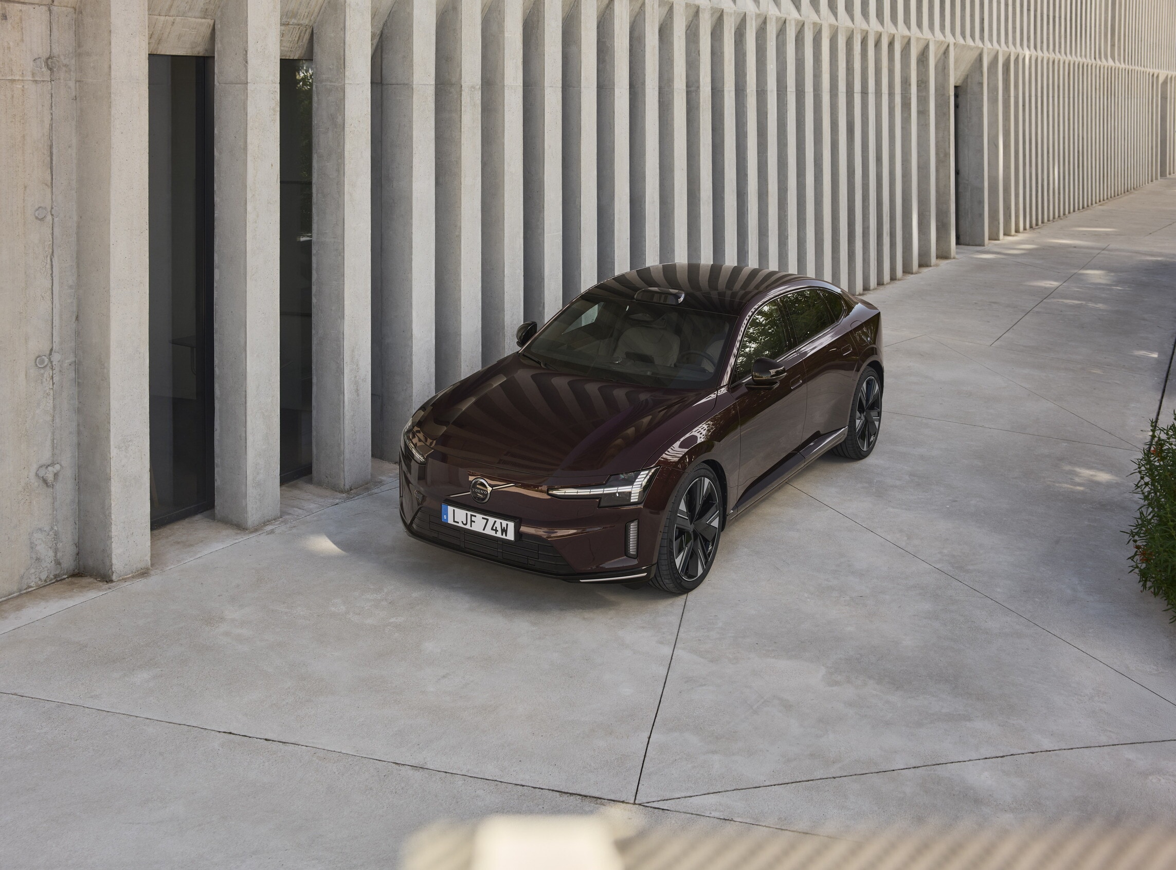 Volvo ES90 2025