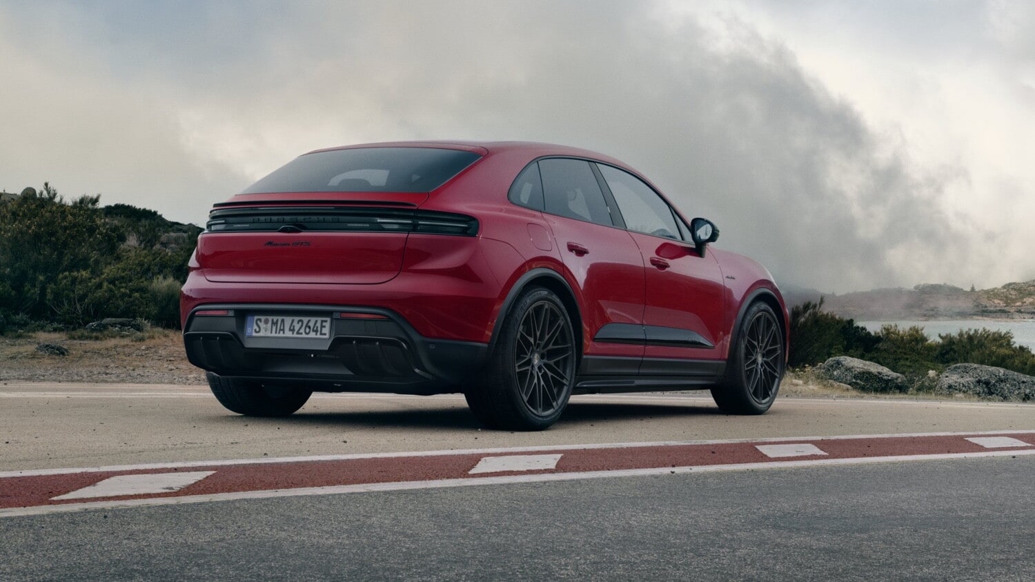 Porsche Macan GTS elettrica