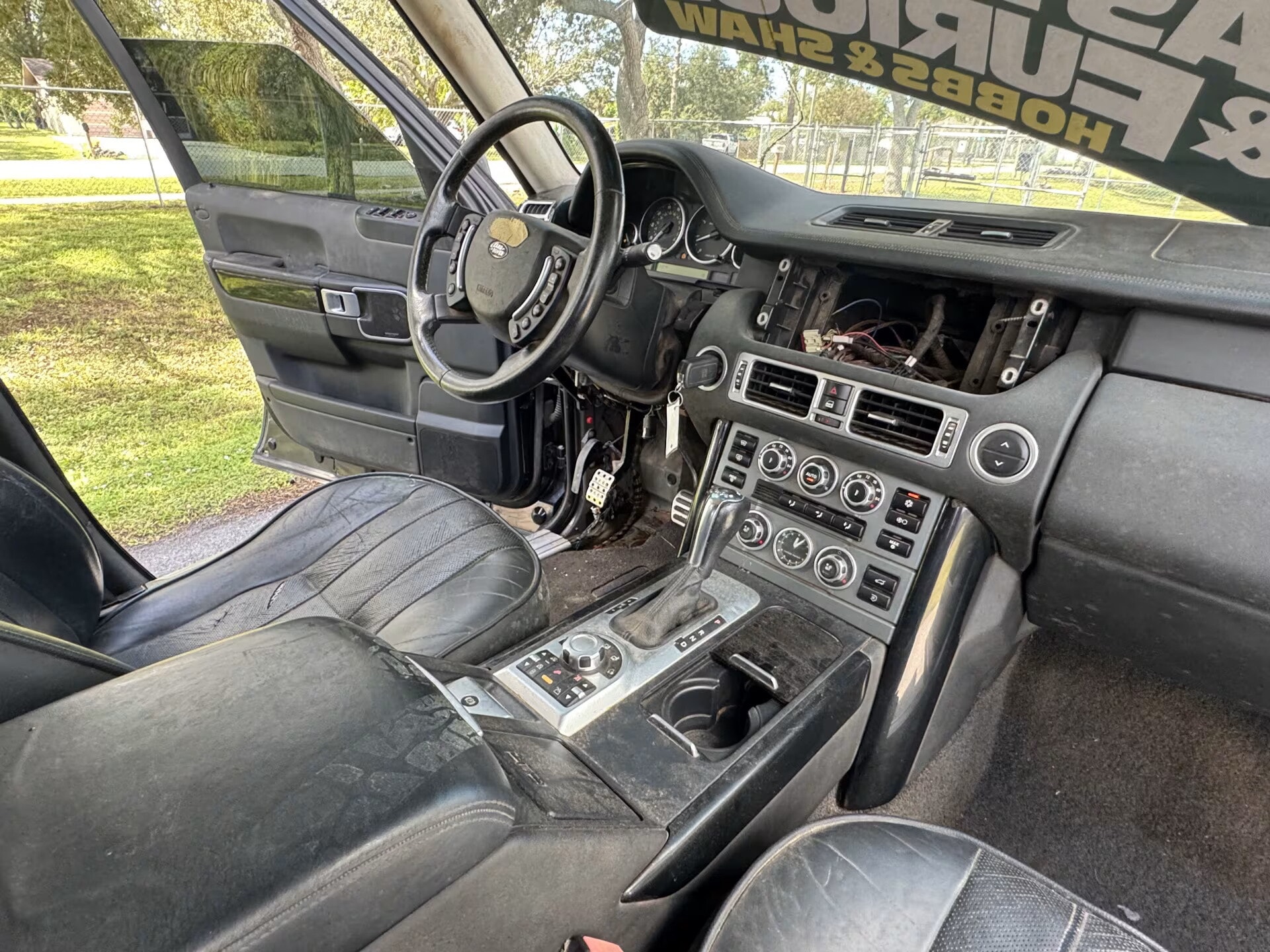 Le foto delle Range Rover di Fast & Furious all'asta