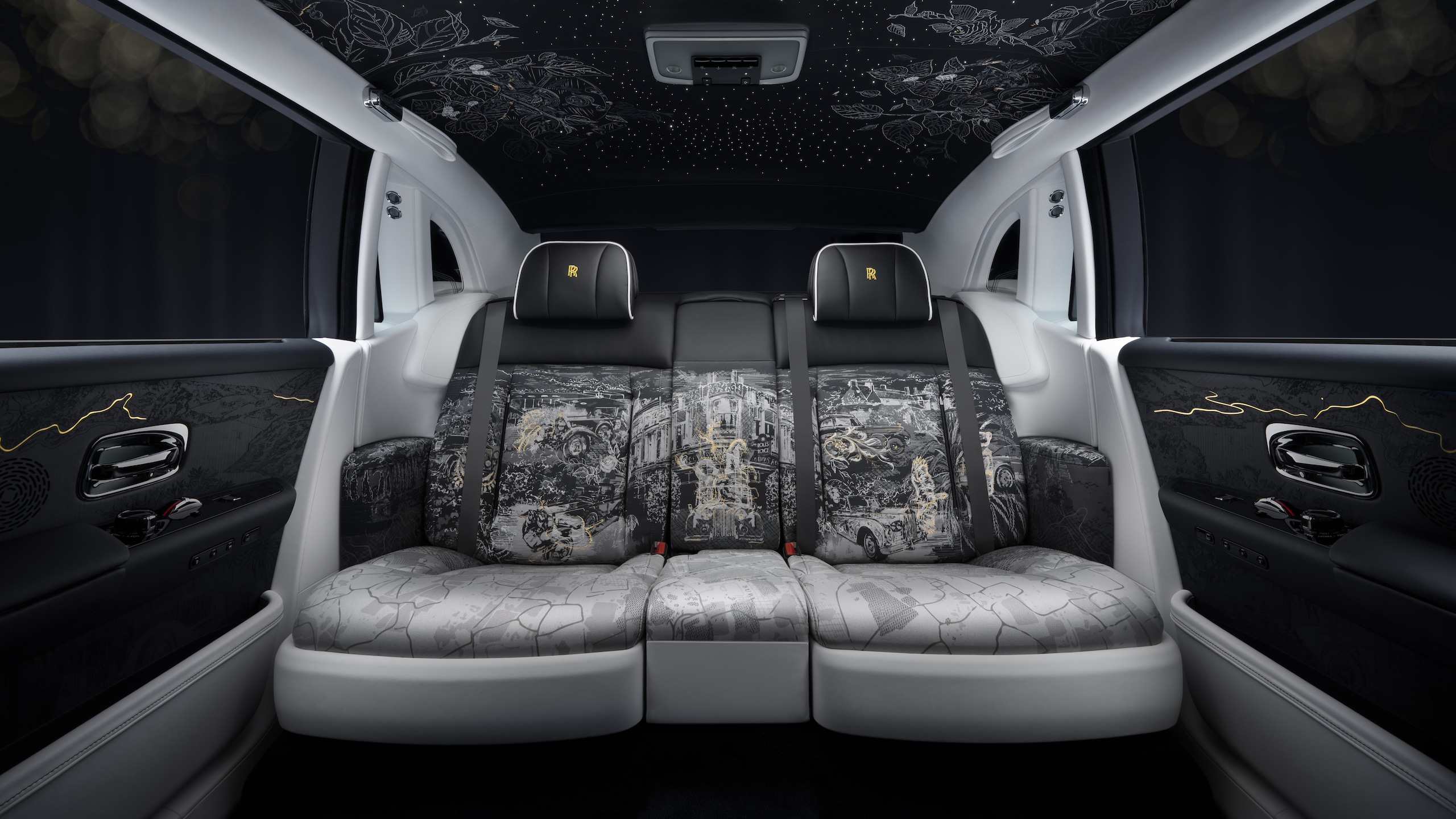 Le foto dell'esclusiva Rolls-Royce Phantom Centenary