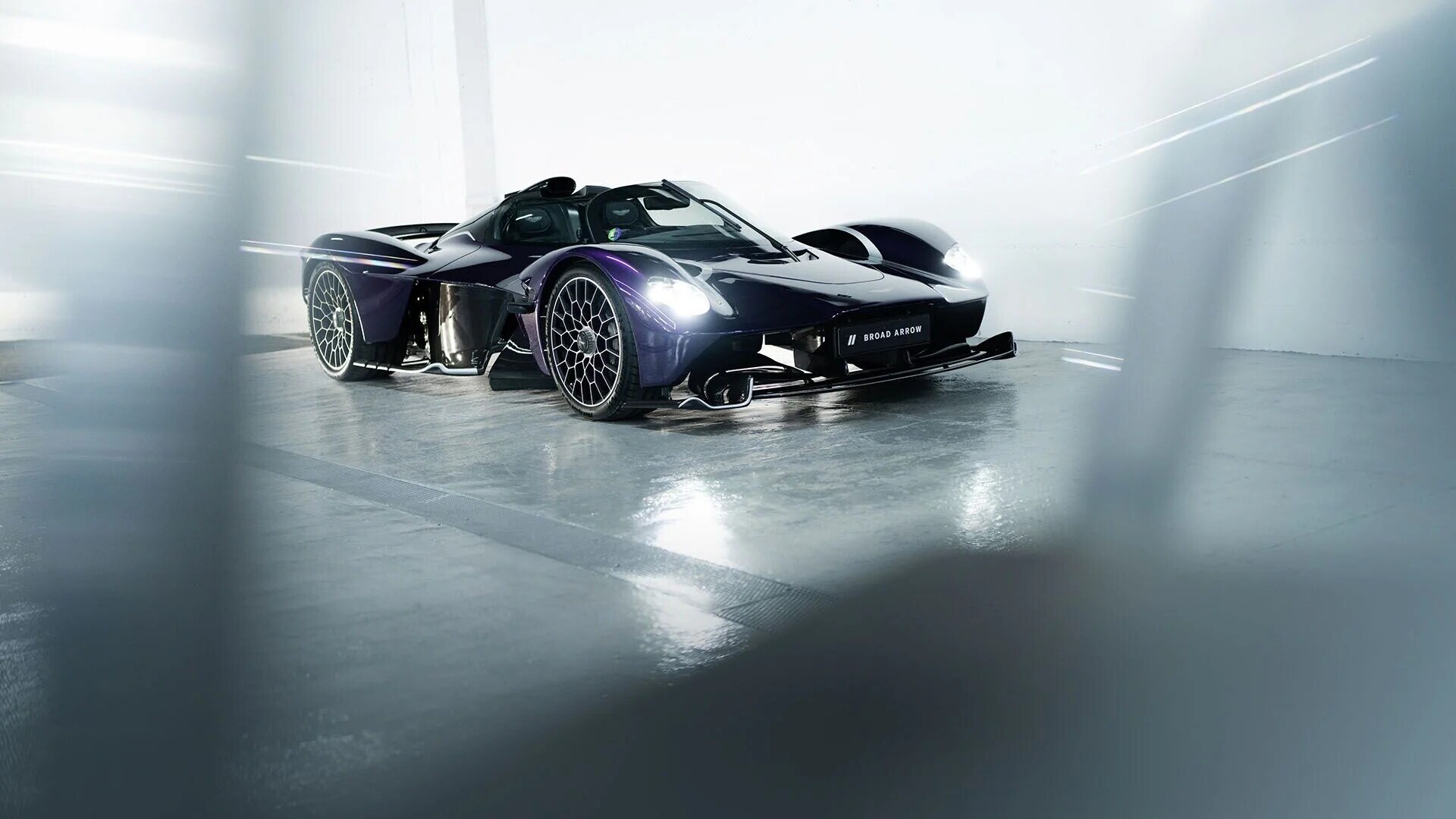 La Aston Martin Valkyrie Spider numero 39 è in vendita