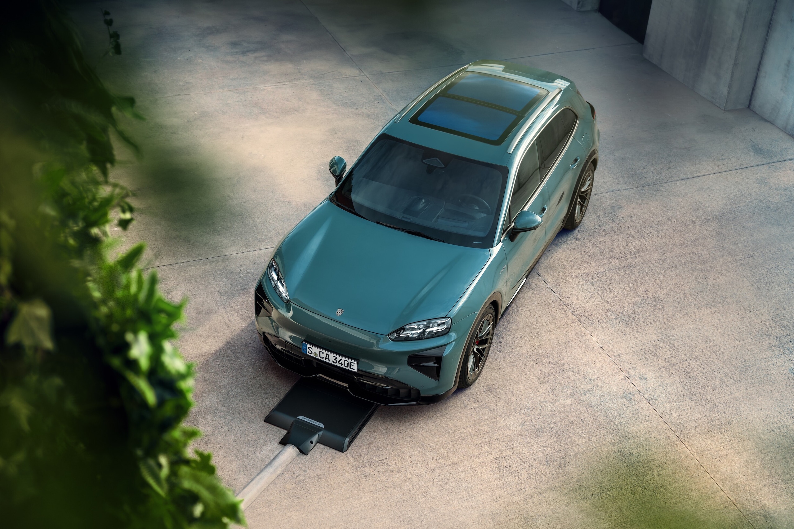 Porsche Cayenne Electric