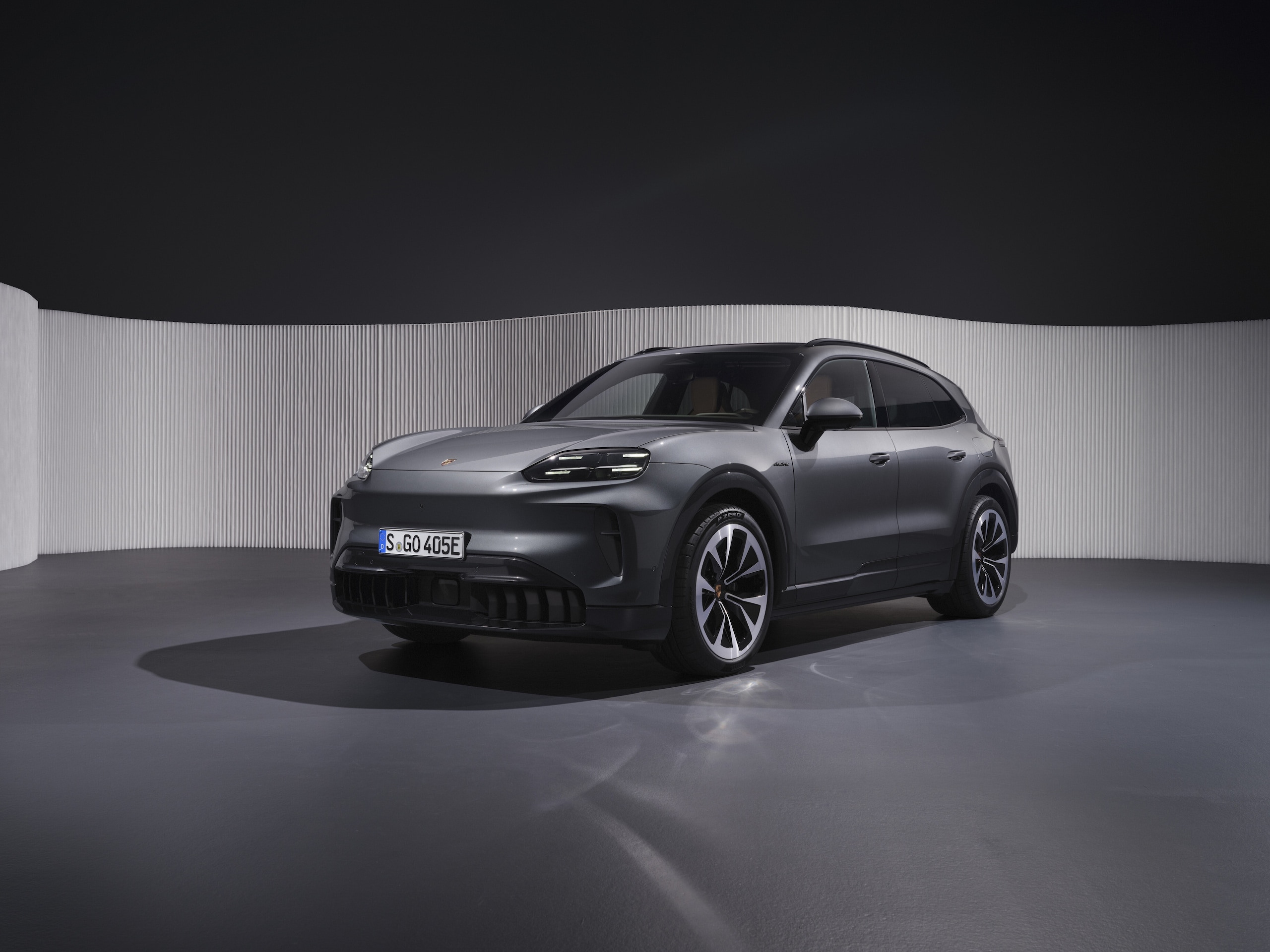 Porsche Cayenne Electric