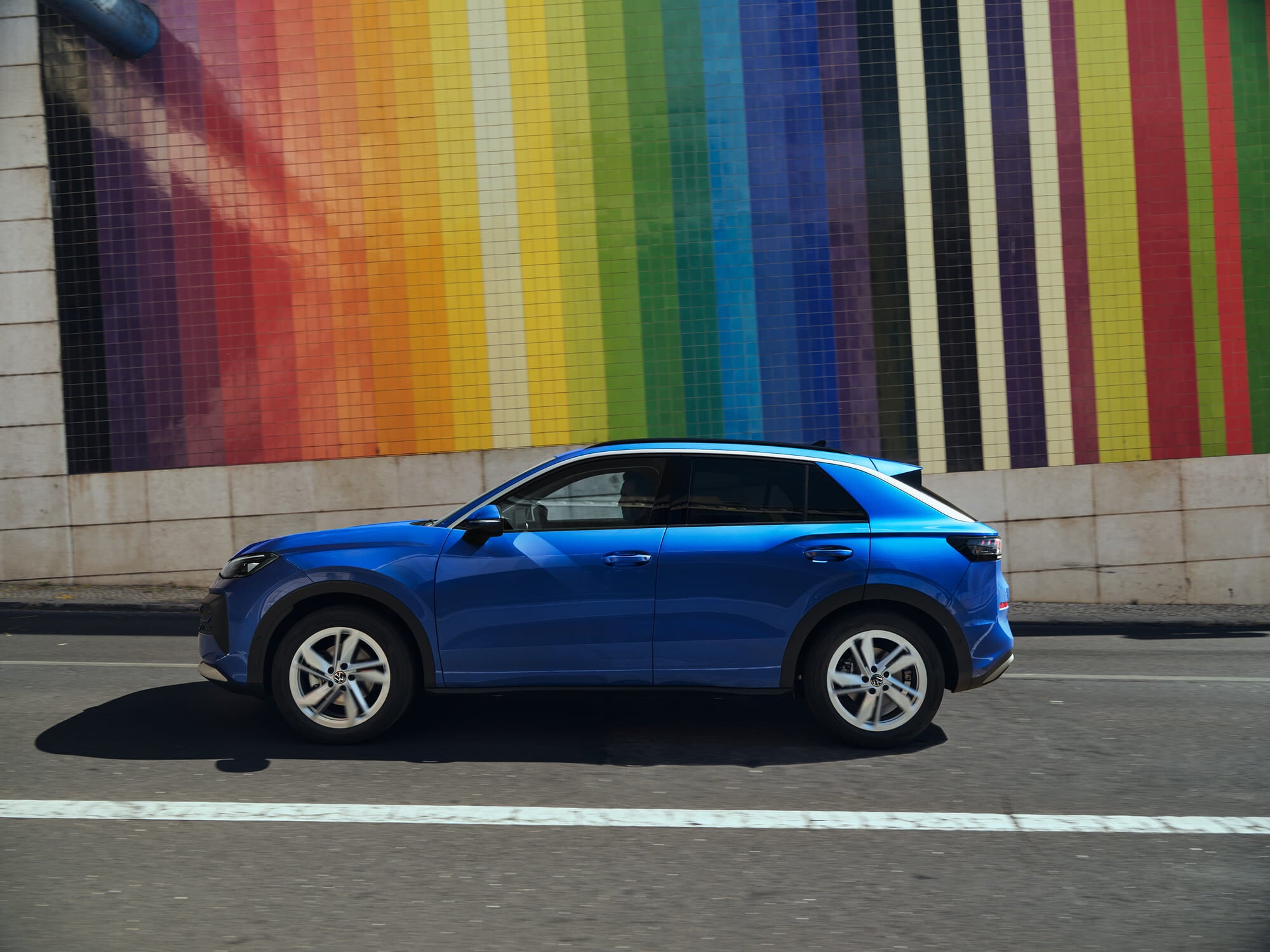 Nuovo Volkswagen T-Roc, le foto in azione