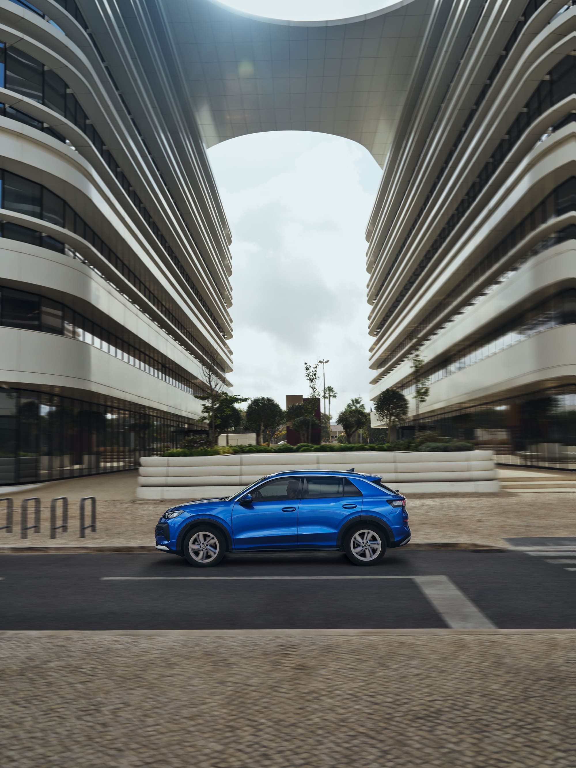 Nuovo Volkswagen T-Roc, le foto in azione