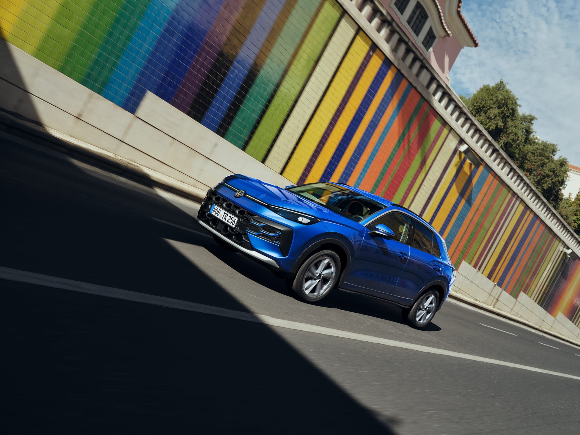 Nuovo Volkswagen T-Roc, le foto in azione
