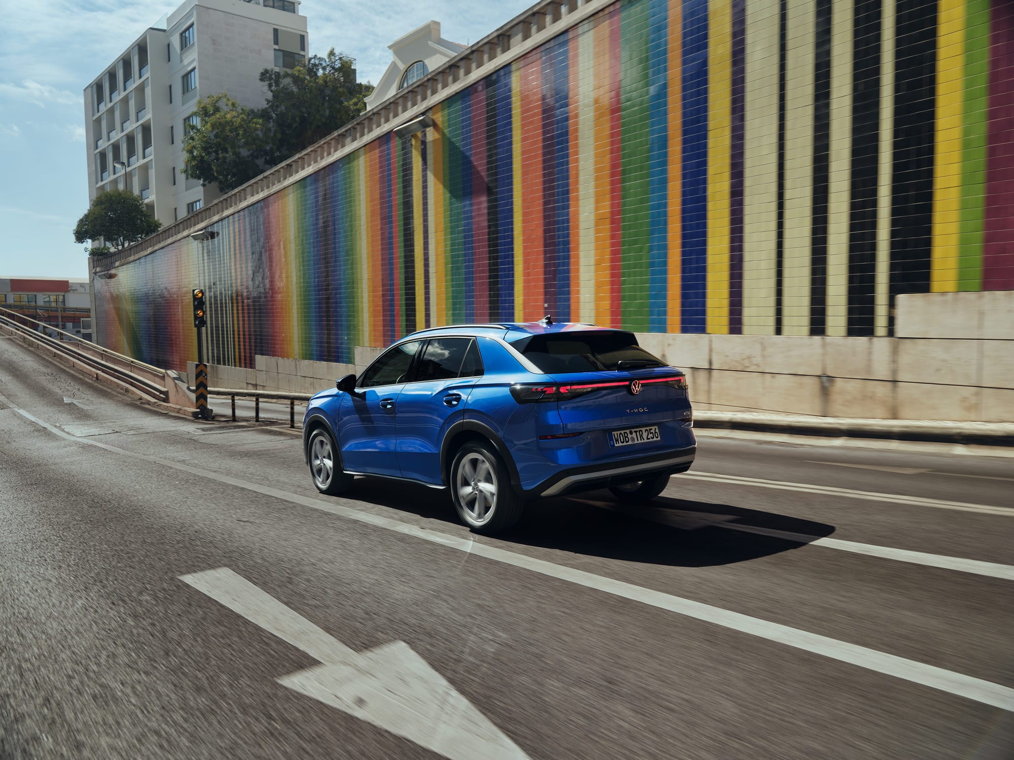 Nuovo Volkswagen T-Roc, le foto in azione