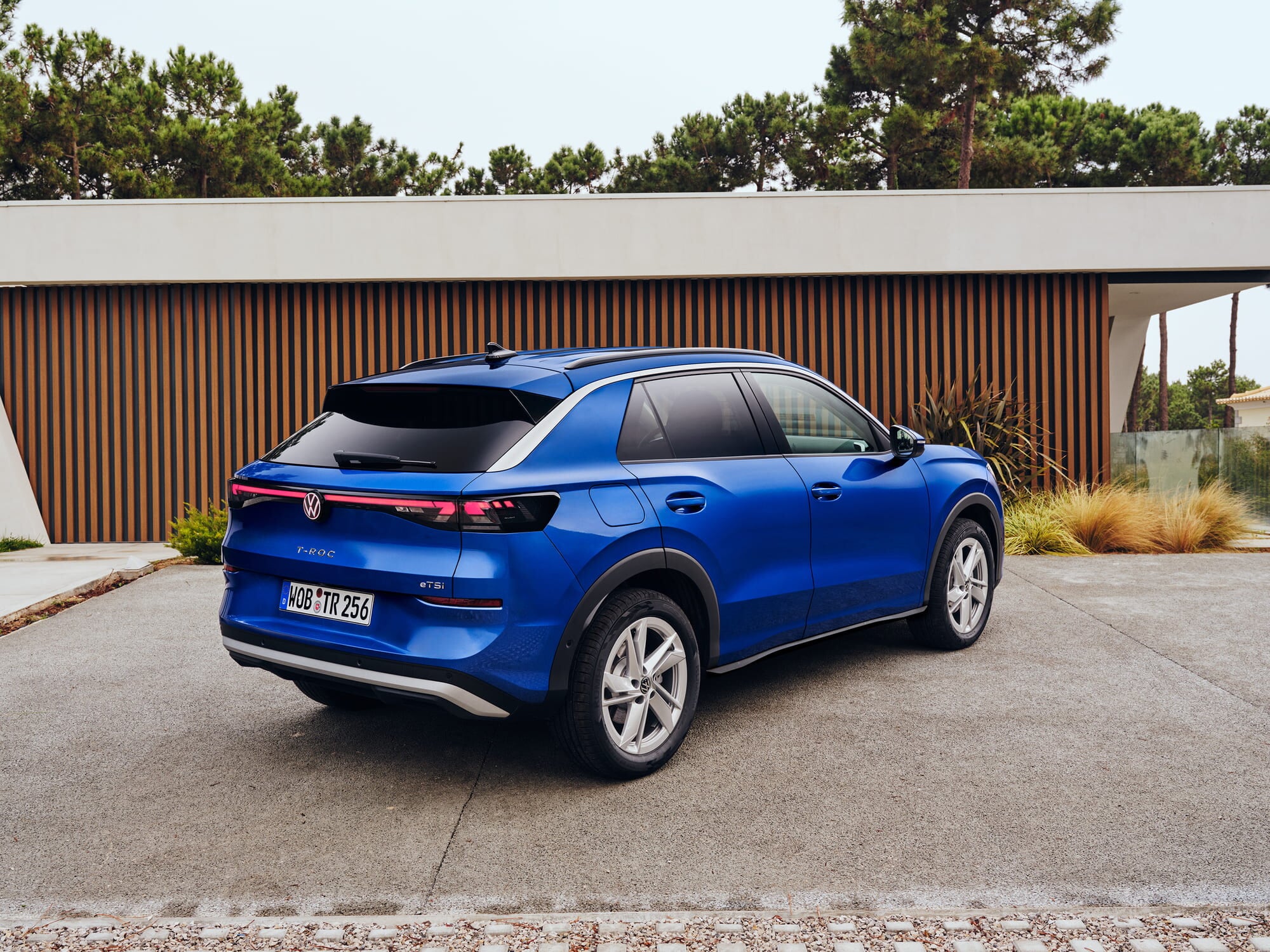 Nuovo Volkswagen T-Roc, le foto in azione
