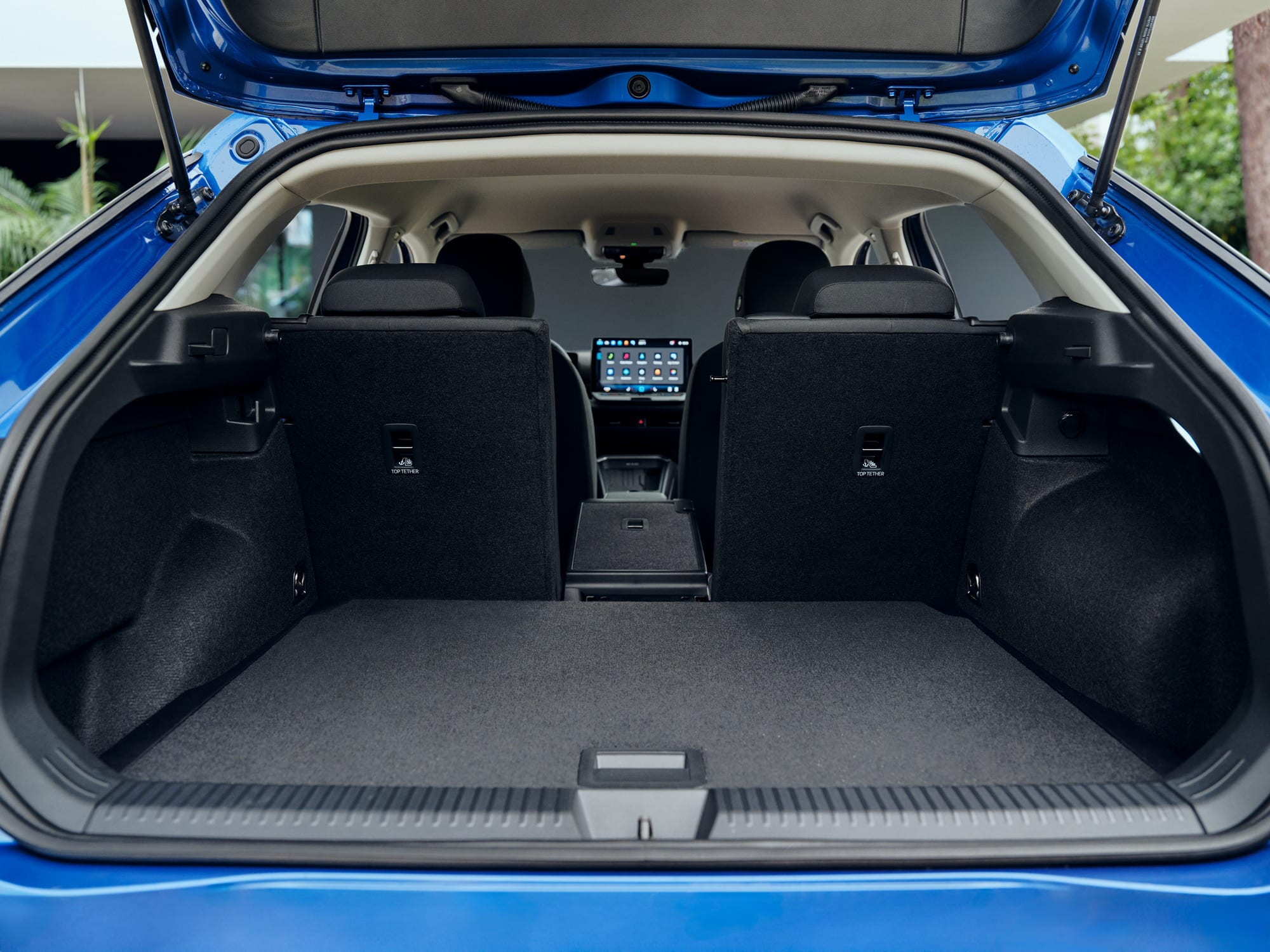 Nuovo Volkswagen T-Roc, le foto in azione