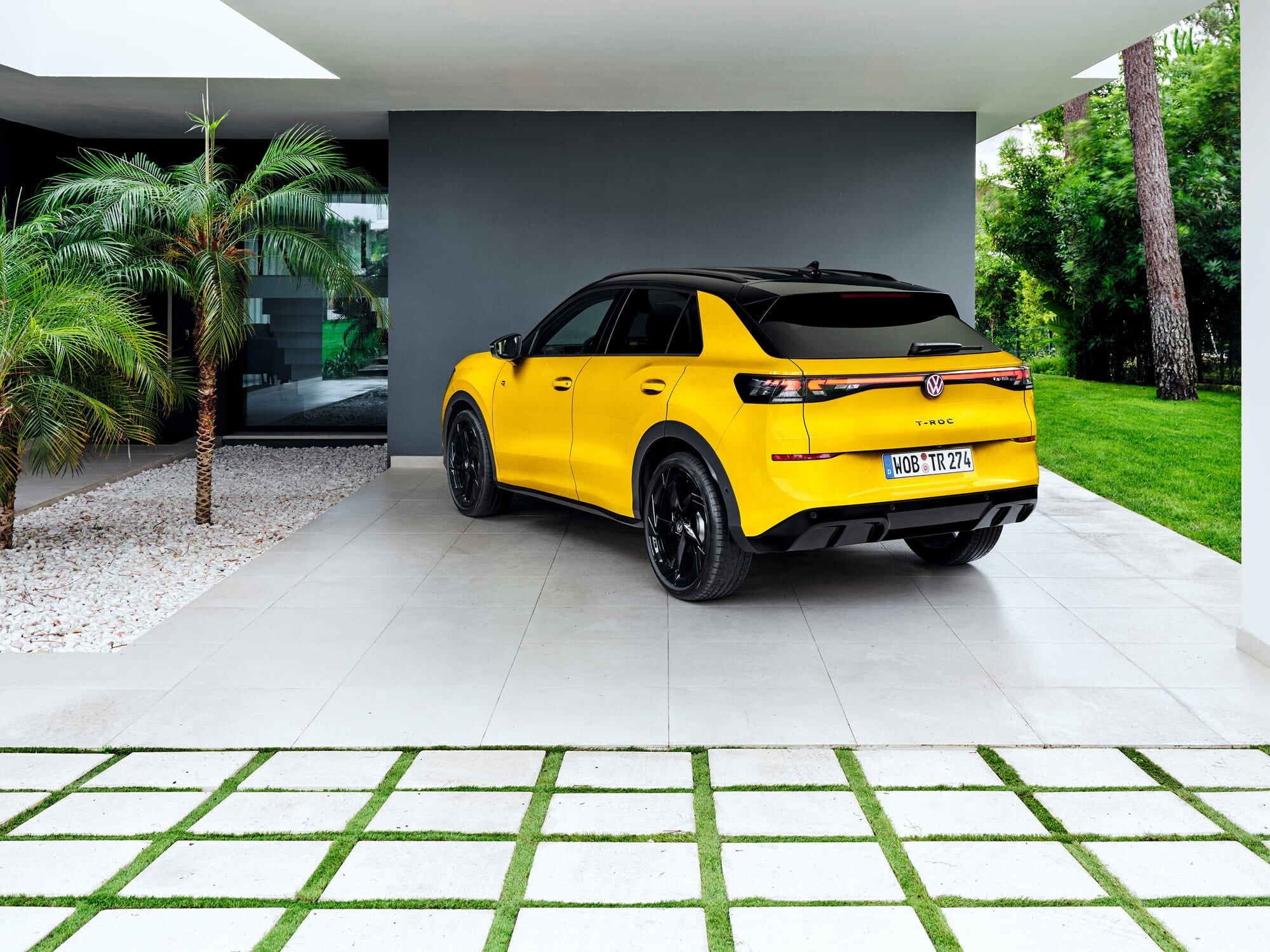 Nuovo Volkswagen T-Roc, le foto in azione