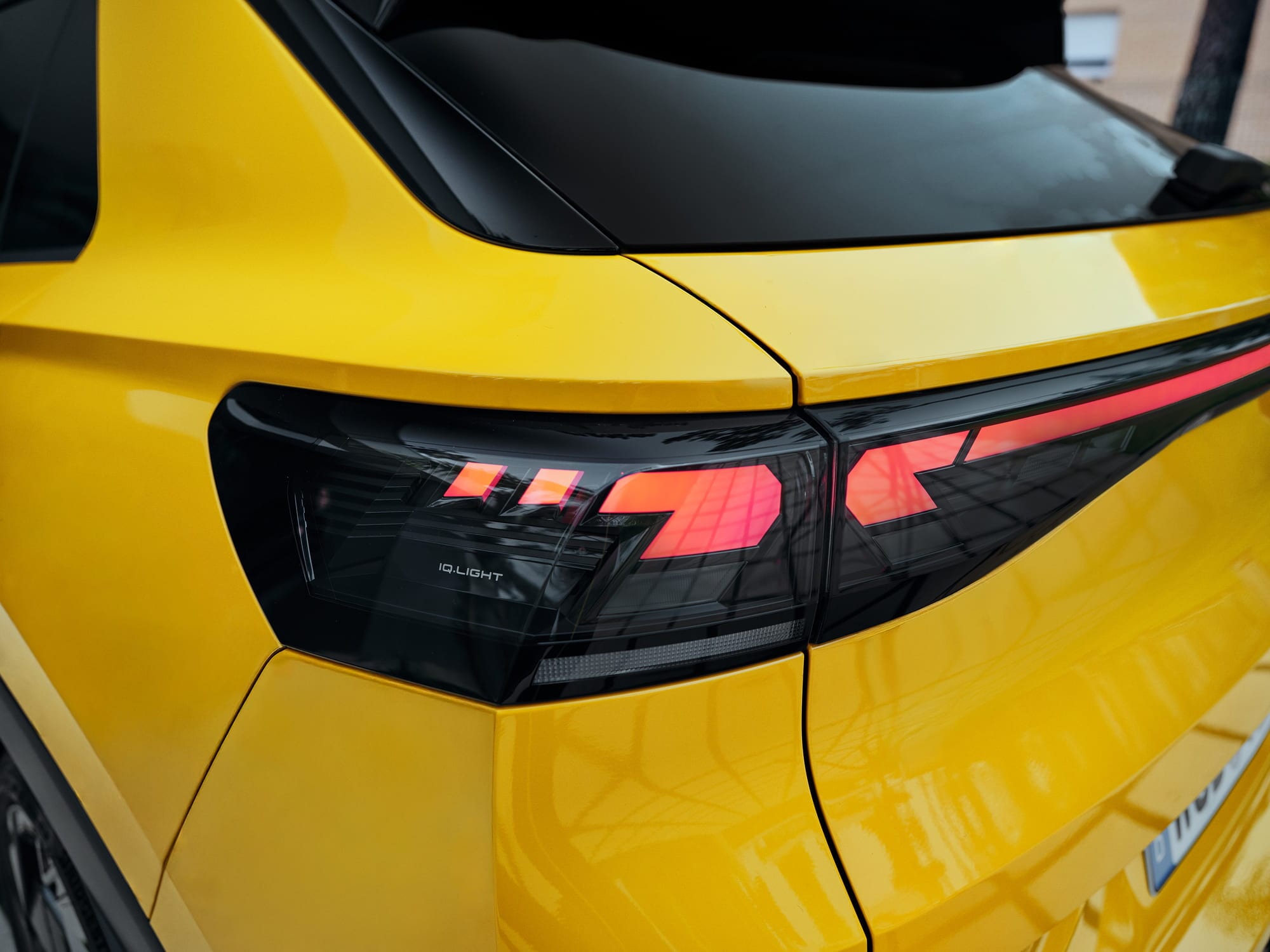 Nuovo Volkswagen T-Roc, le foto in azione