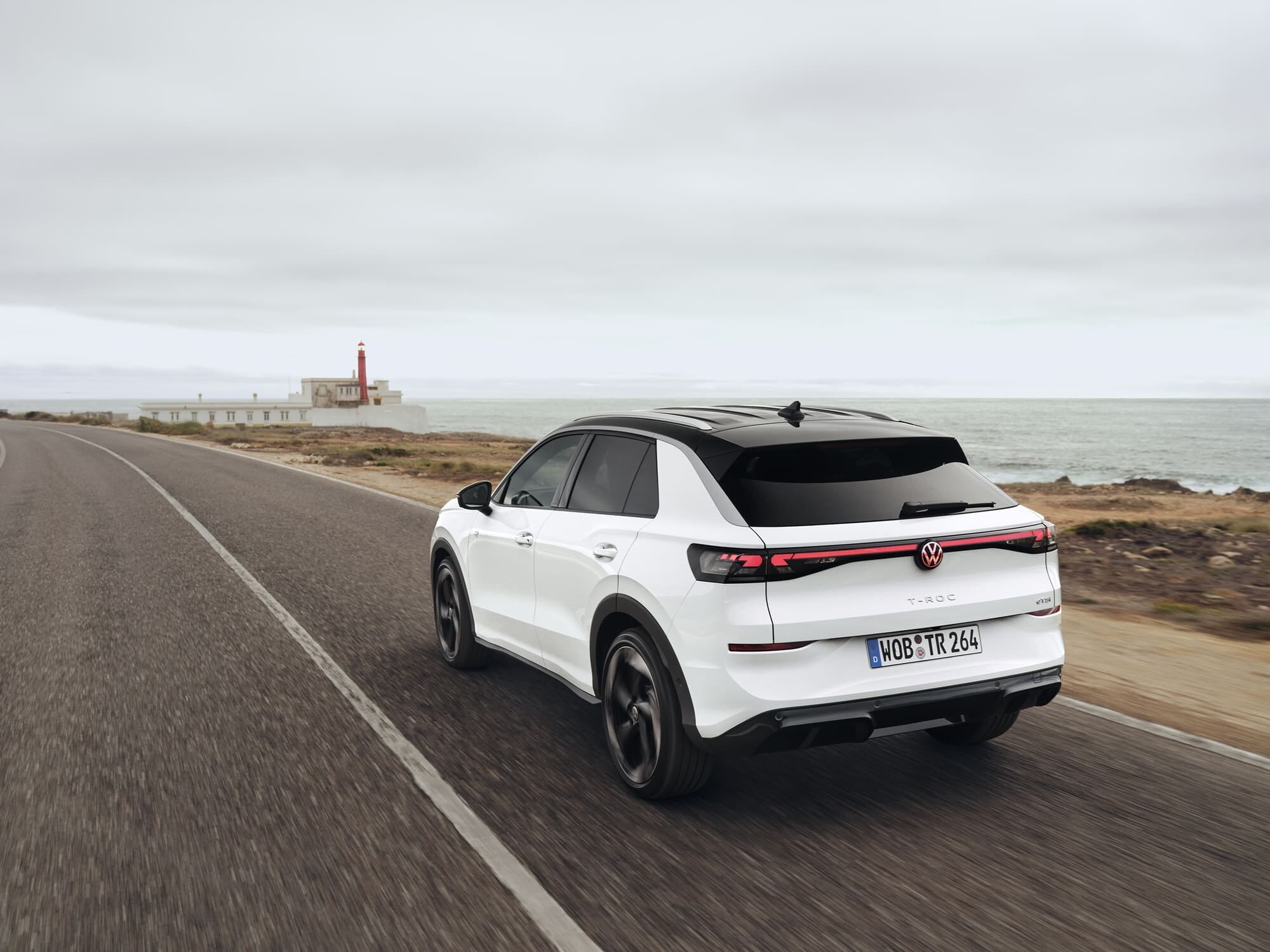 Nuovo Volkswagen T-Roc, le foto in azione