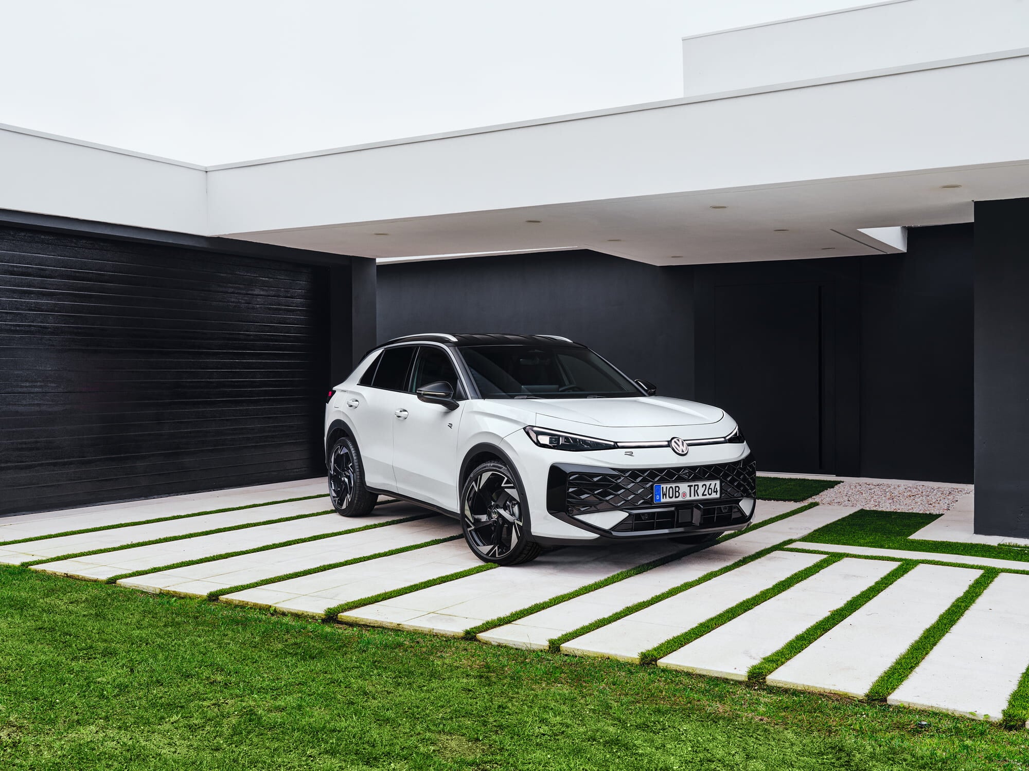 Nuovo Volkswagen T-Roc, le foto in azione